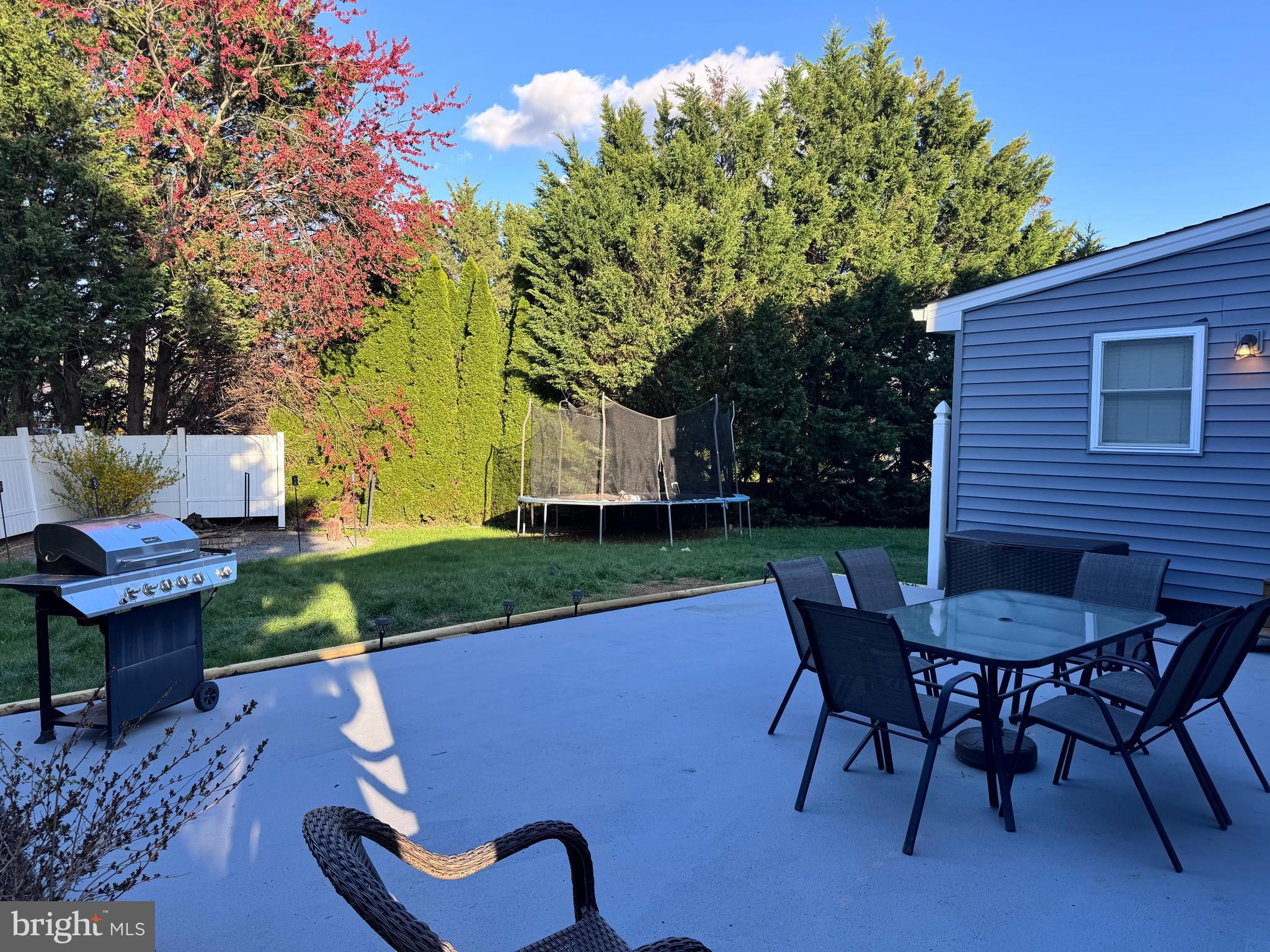 17 SPYGLASS COURT