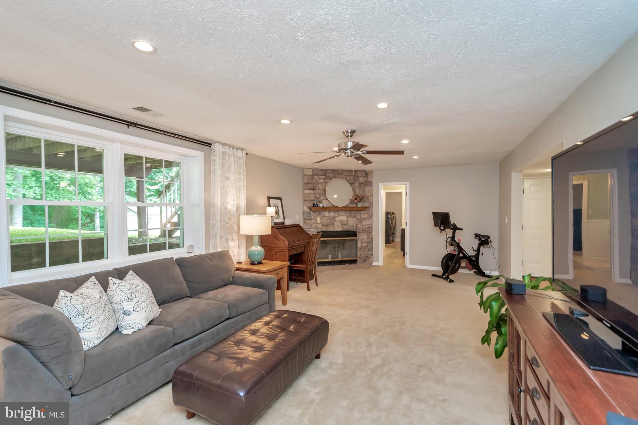 SHERATON OAKS - Residential