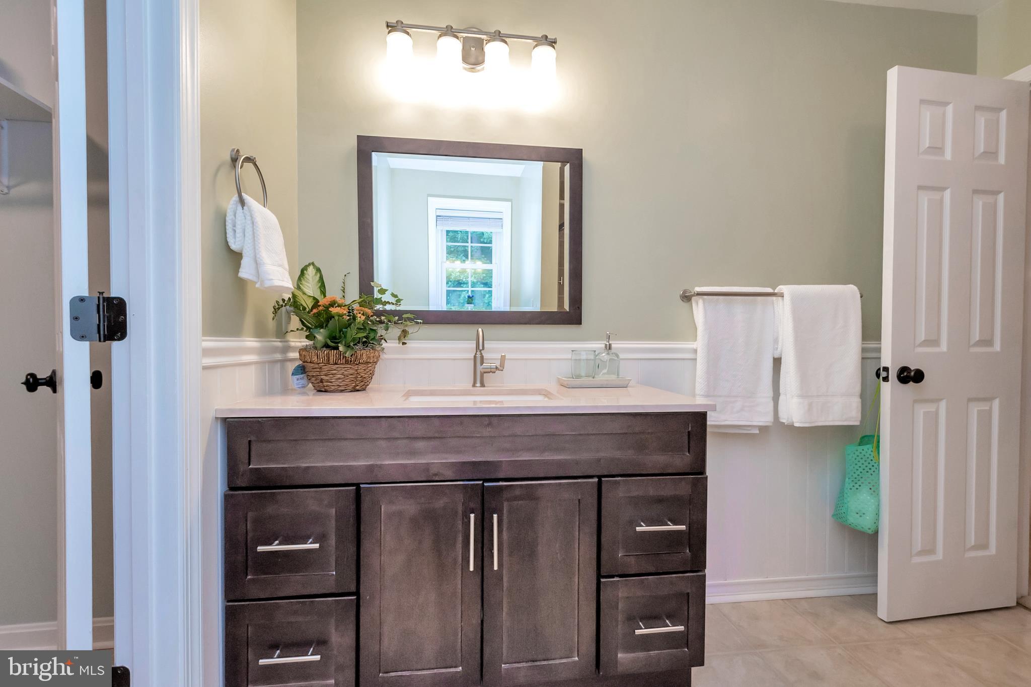 SHERATON OAKS - Residential