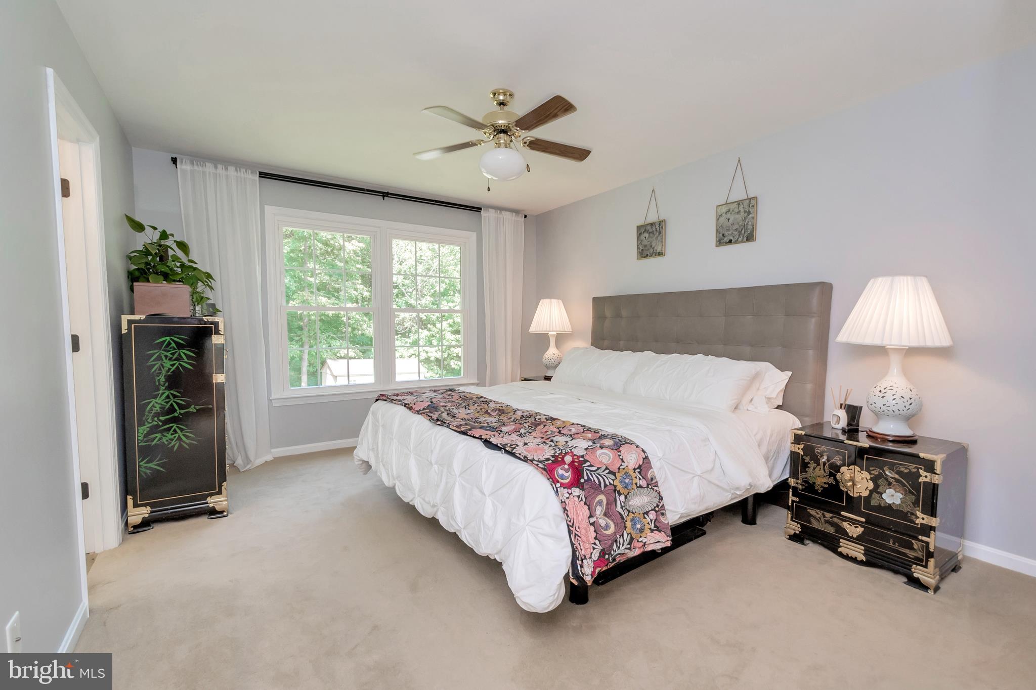 SHERATON OAKS - Residential