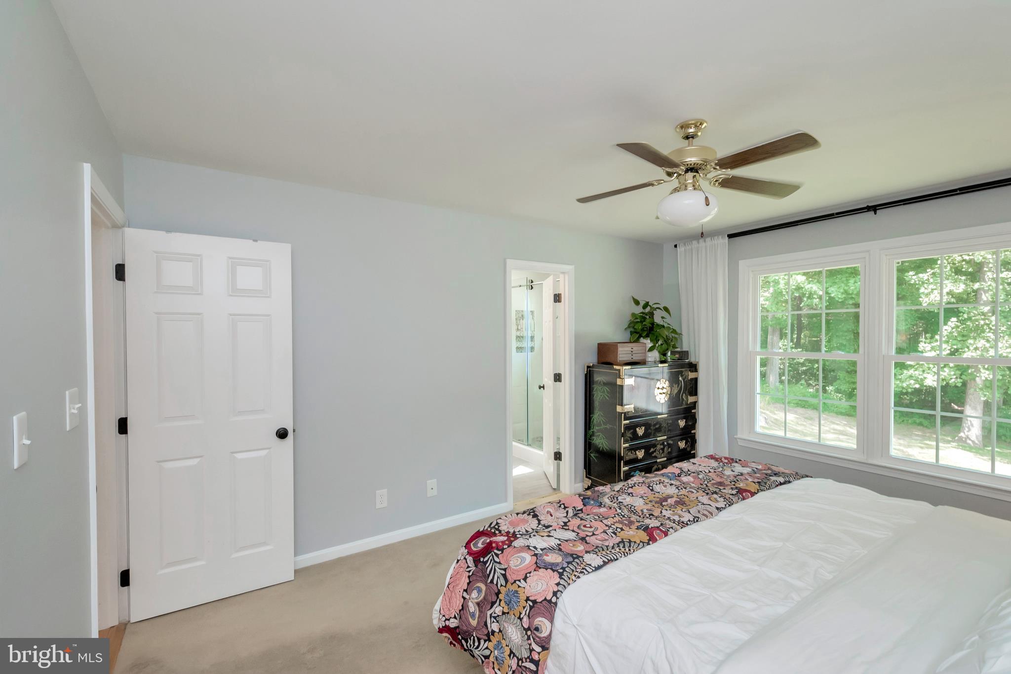 SHERATON OAKS - Residential