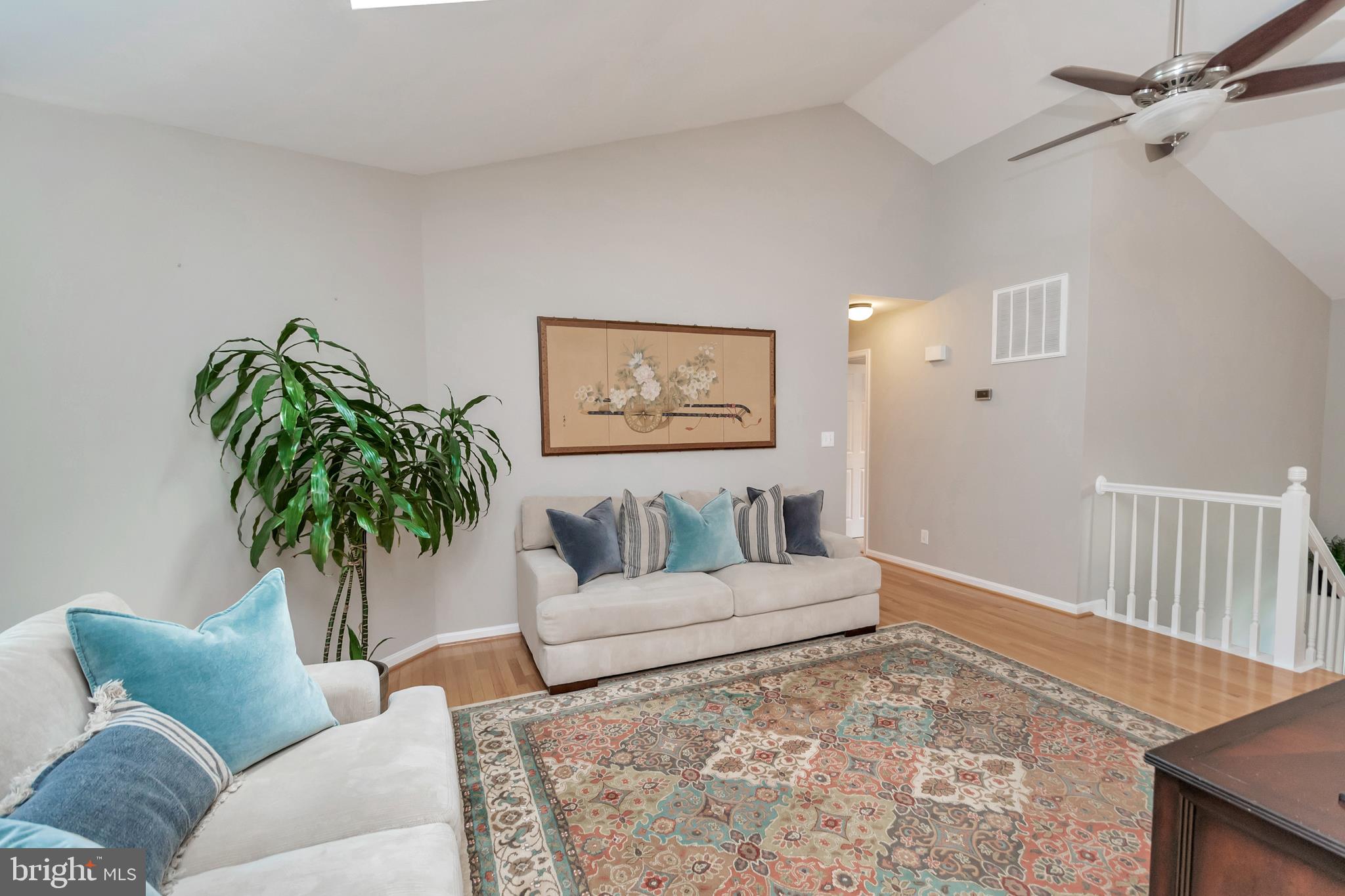 SHERATON OAKS - Residential