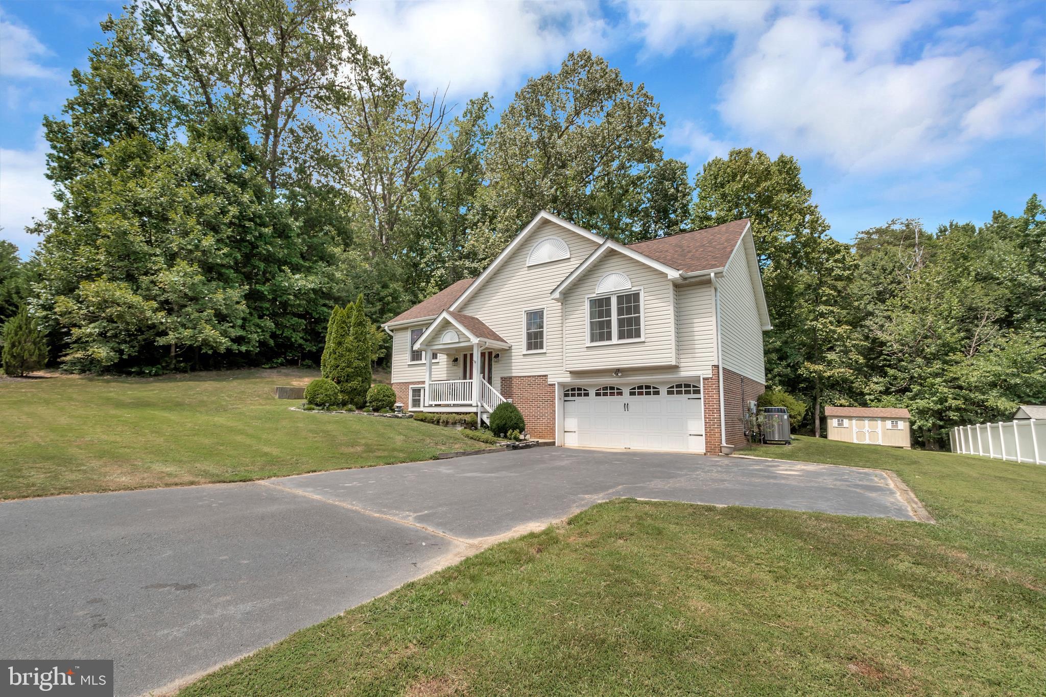 SHERATON OAKS - Residential