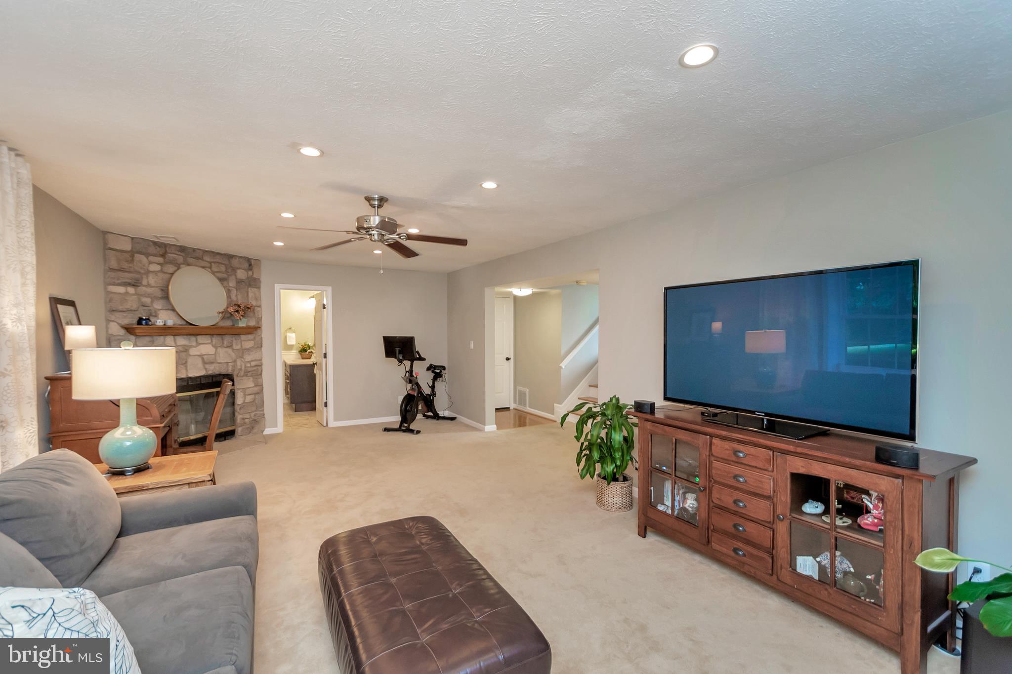 SHERATON OAKS - Residential