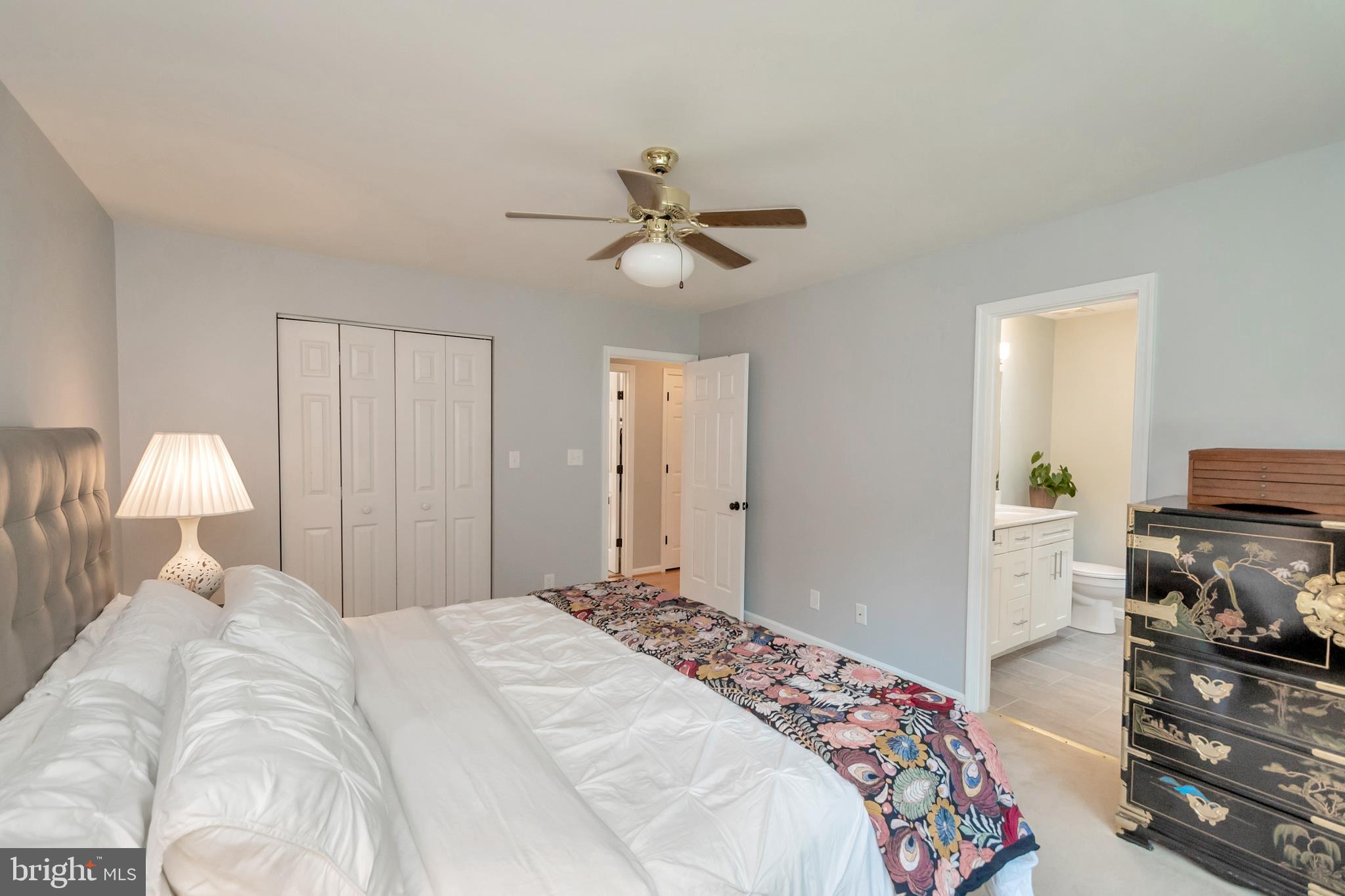 SHERATON OAKS - Residential