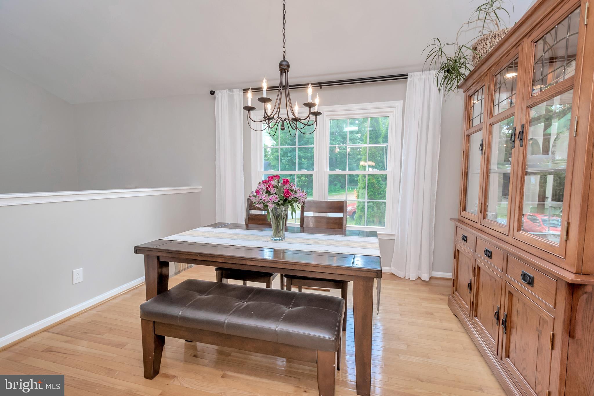 SHERATON OAKS - Residential