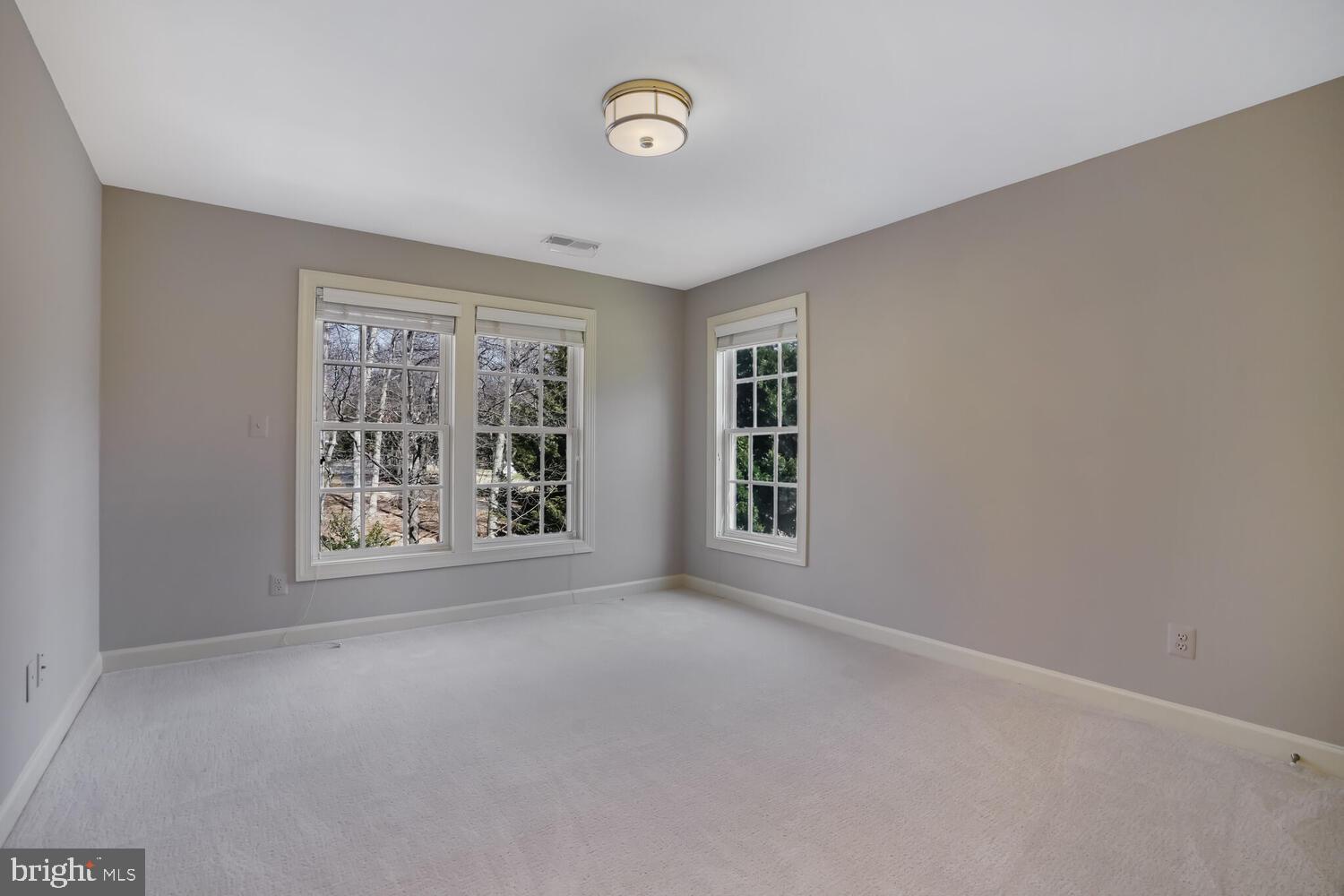 CRYSTAL SPRINGS - Residential