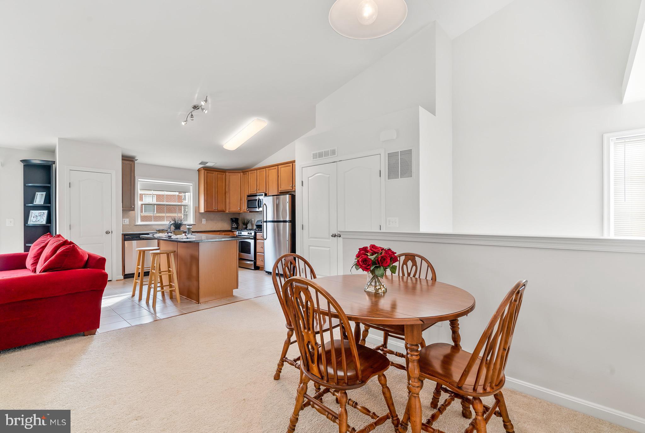 LINDEN ROW CONDOMINIUM - Residential