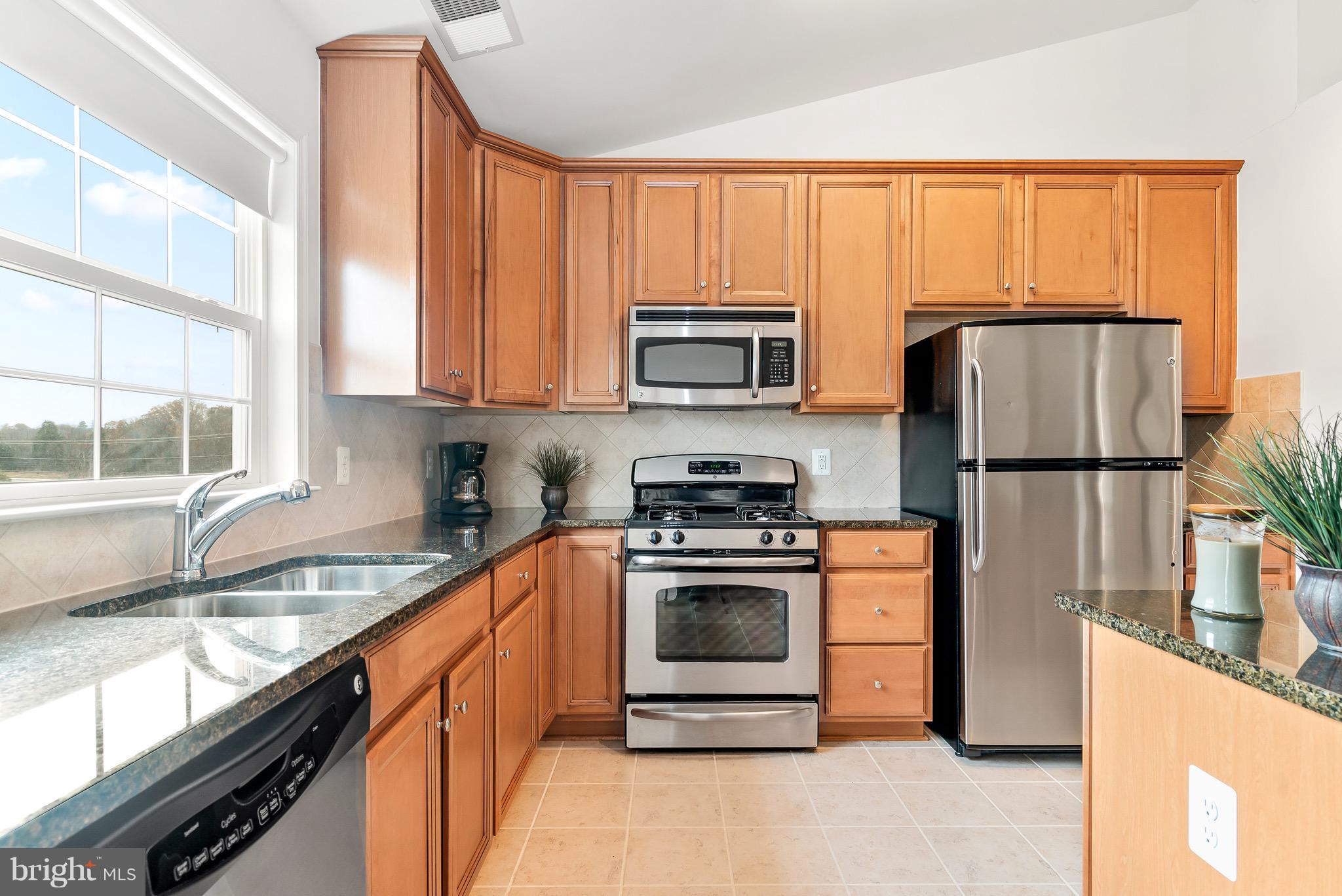 LINDEN ROW CONDOMINIUM - Residential