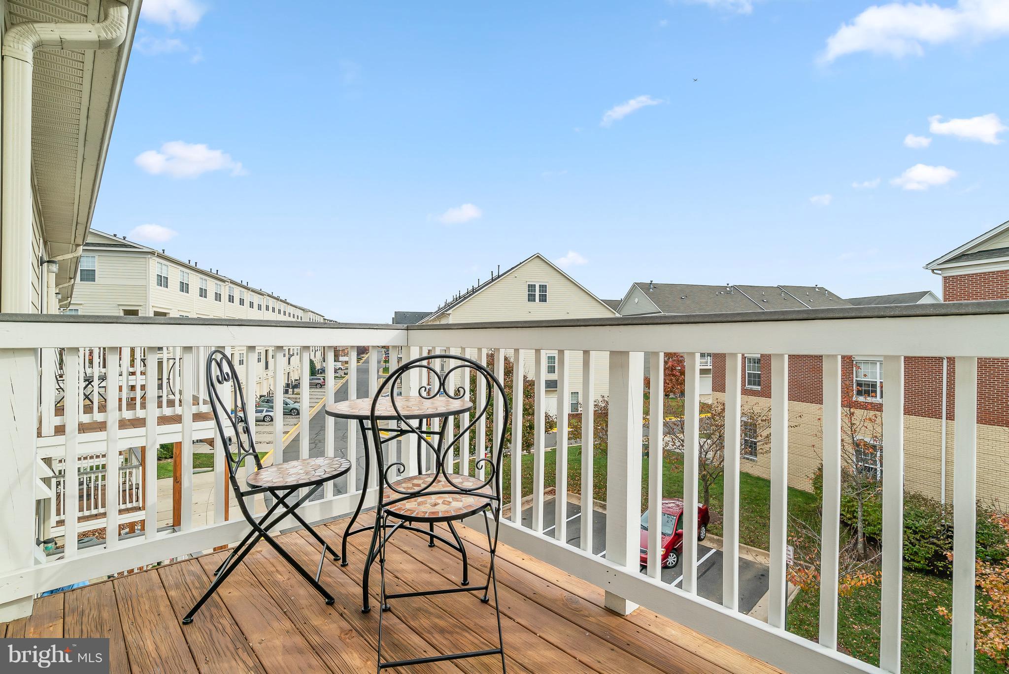 LINDEN ROW CONDOMINIUM - Residential