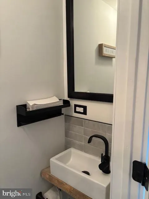 Philadelphia, Pennsylvania 19148, United States, 2 Bedrooms Bedrooms, ,2 BathroomsBathrooms,Residential,Coming Soon,158595