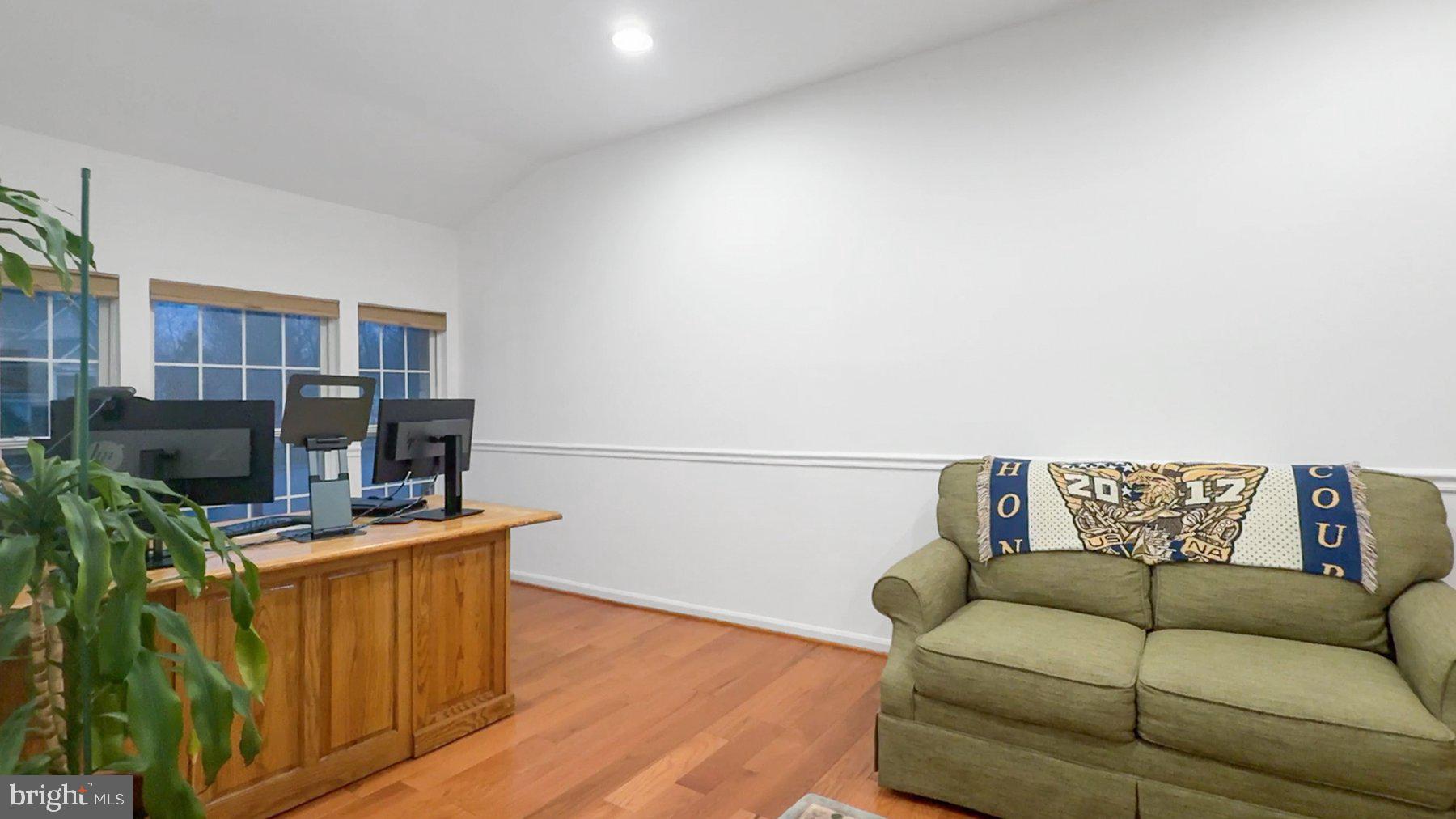 TRAILS AT WOODLOT - Residential