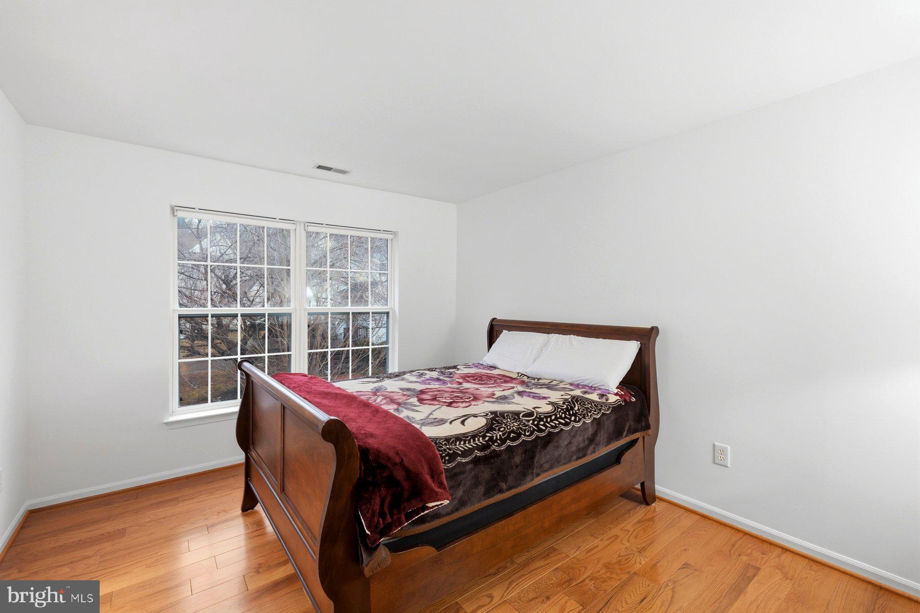 TRAILS AT WOODLOT - Residential