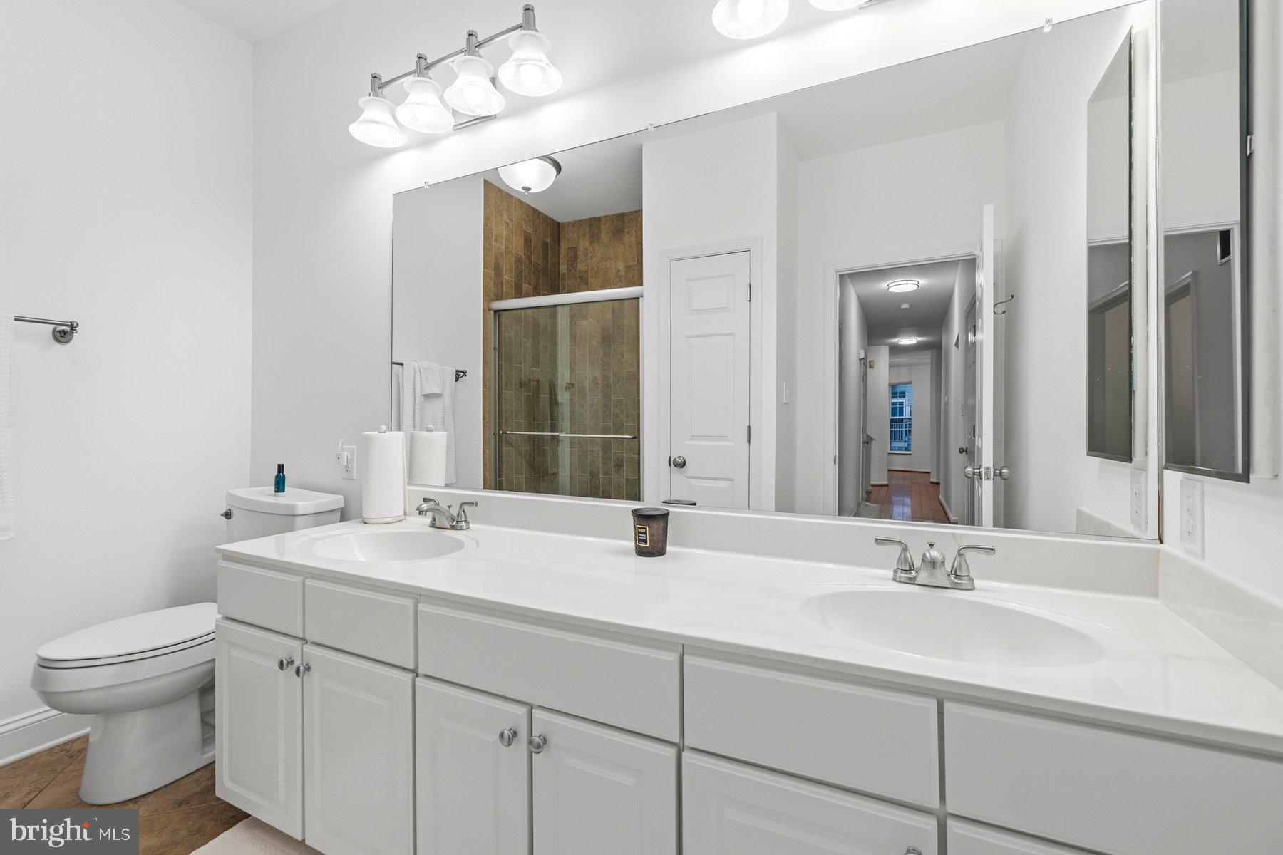 TRAILS AT WOODLOT - Residential