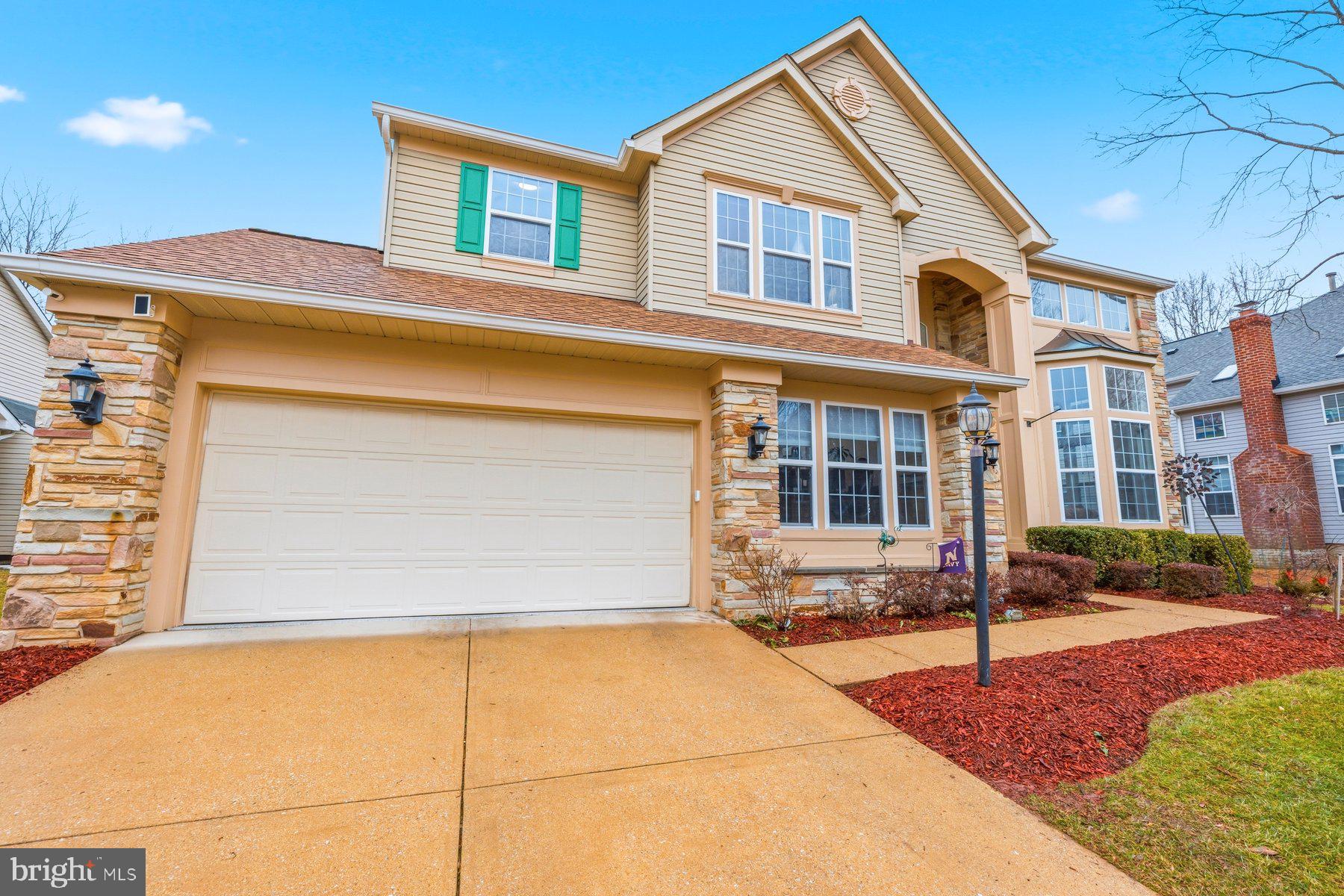 TRAILS AT WOODLOT - Residential