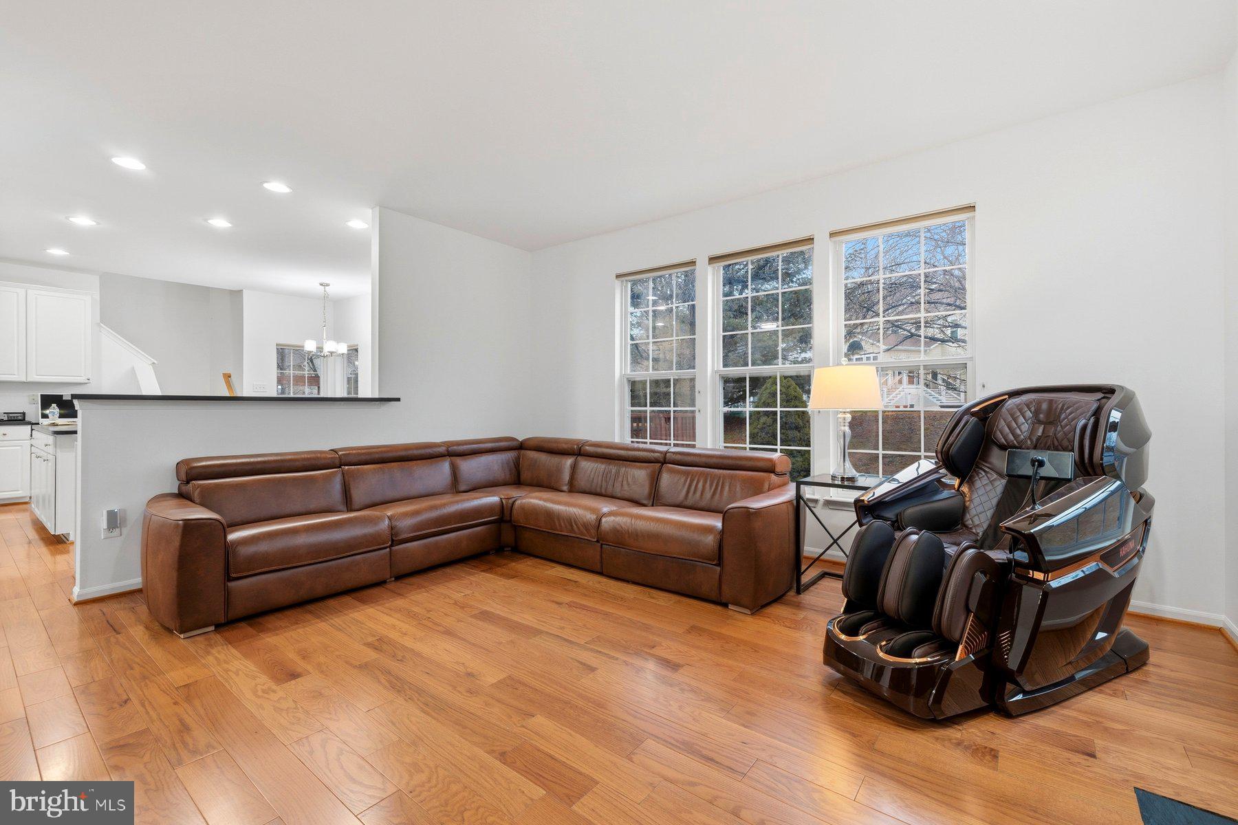 TRAILS AT WOODLOT - Residential