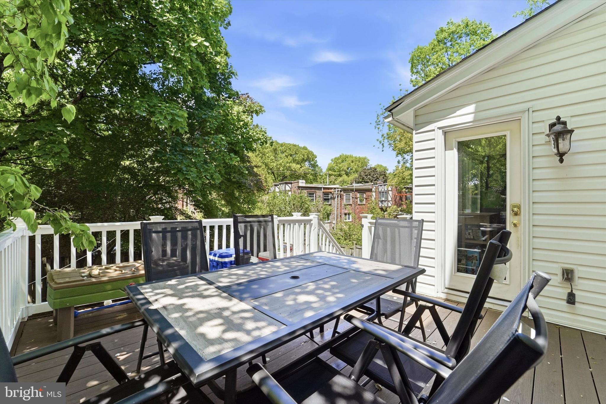 MELROSE PARK - Residential