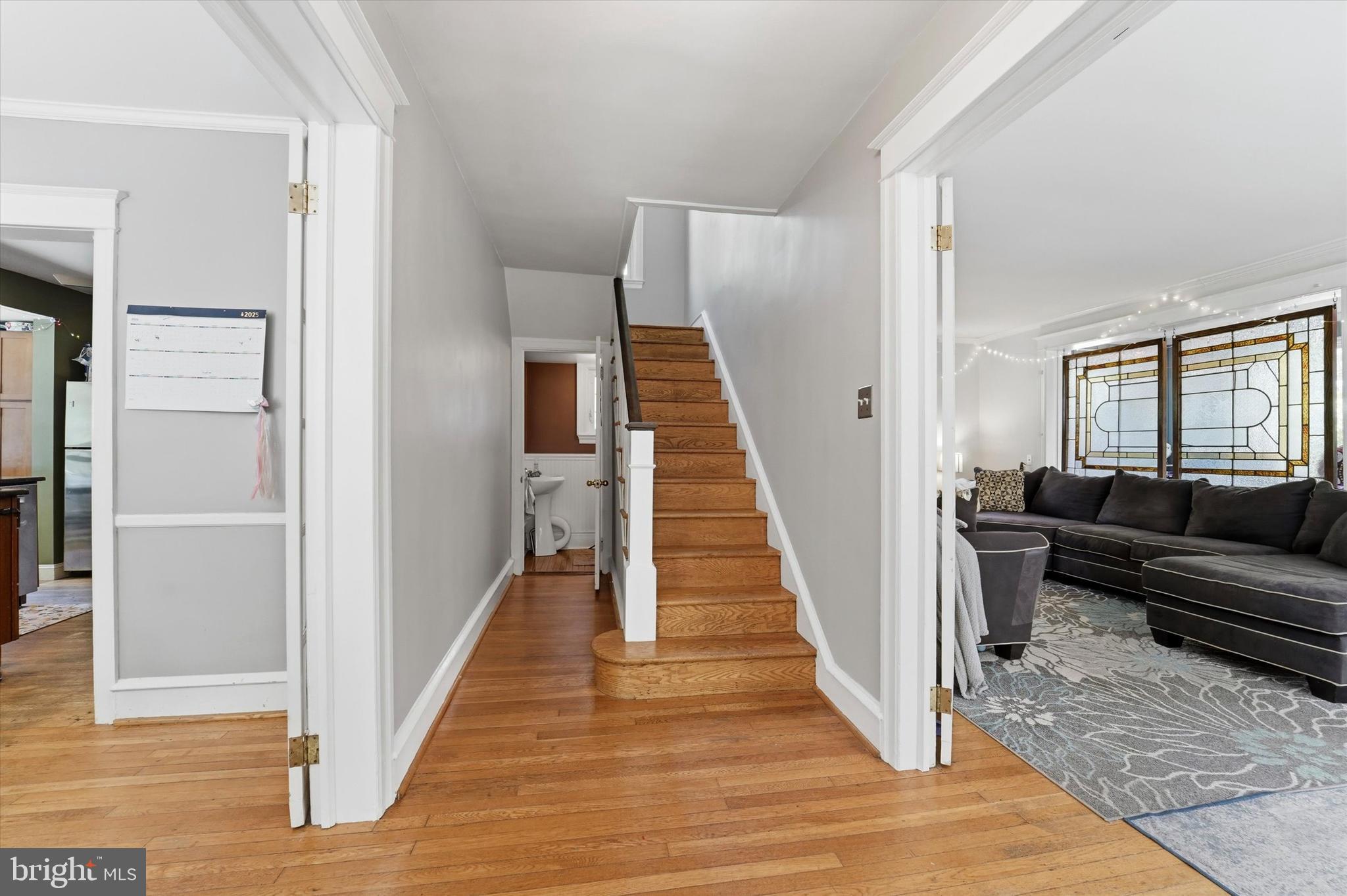 8228 MANOR ROAD