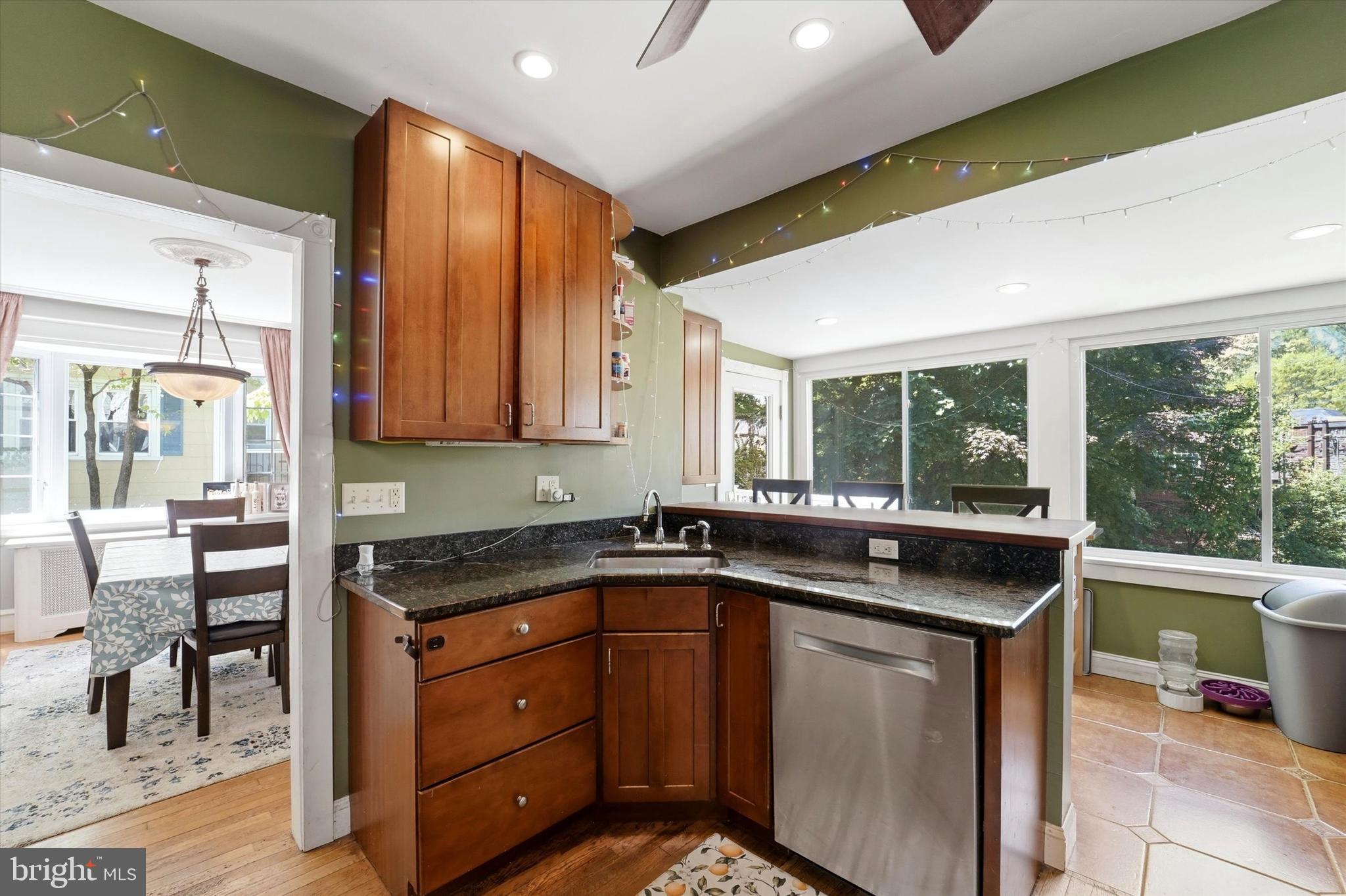 MELROSE PARK - Residential