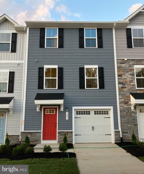 Townhouse For Sale - 7206 Potomac Terrace<br/> Caroline County, RUTHER GLEN, VA 22546