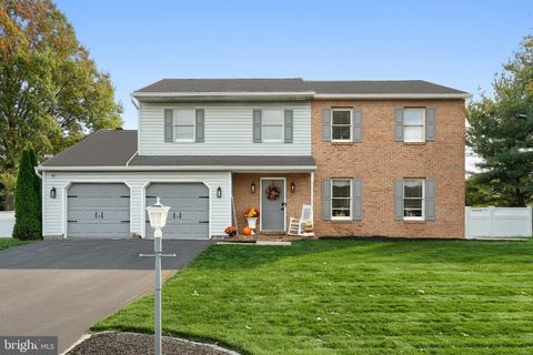 409 WHITE ROSE LANE YORK PA 17402