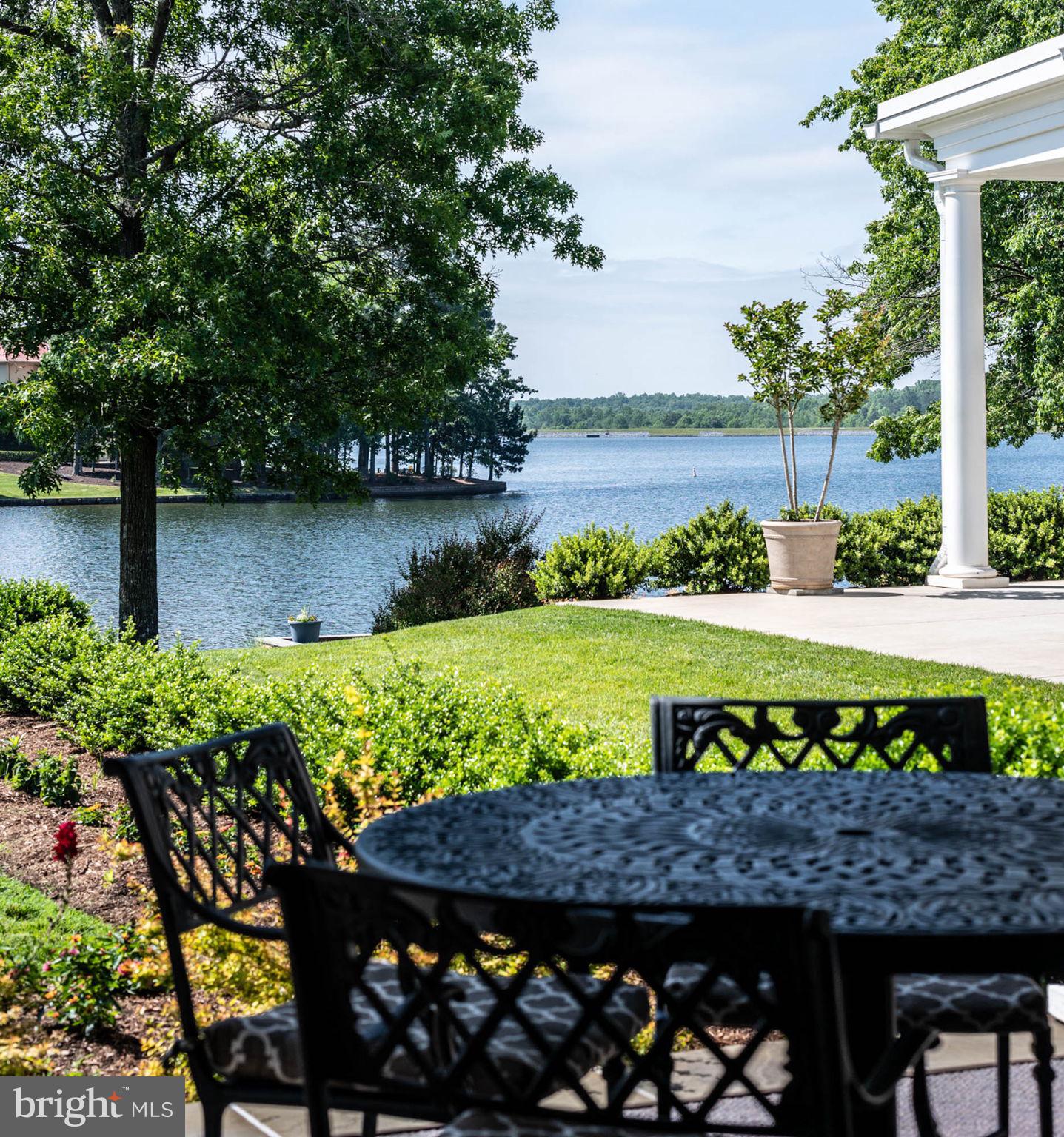 FAWN LAKE - Residential