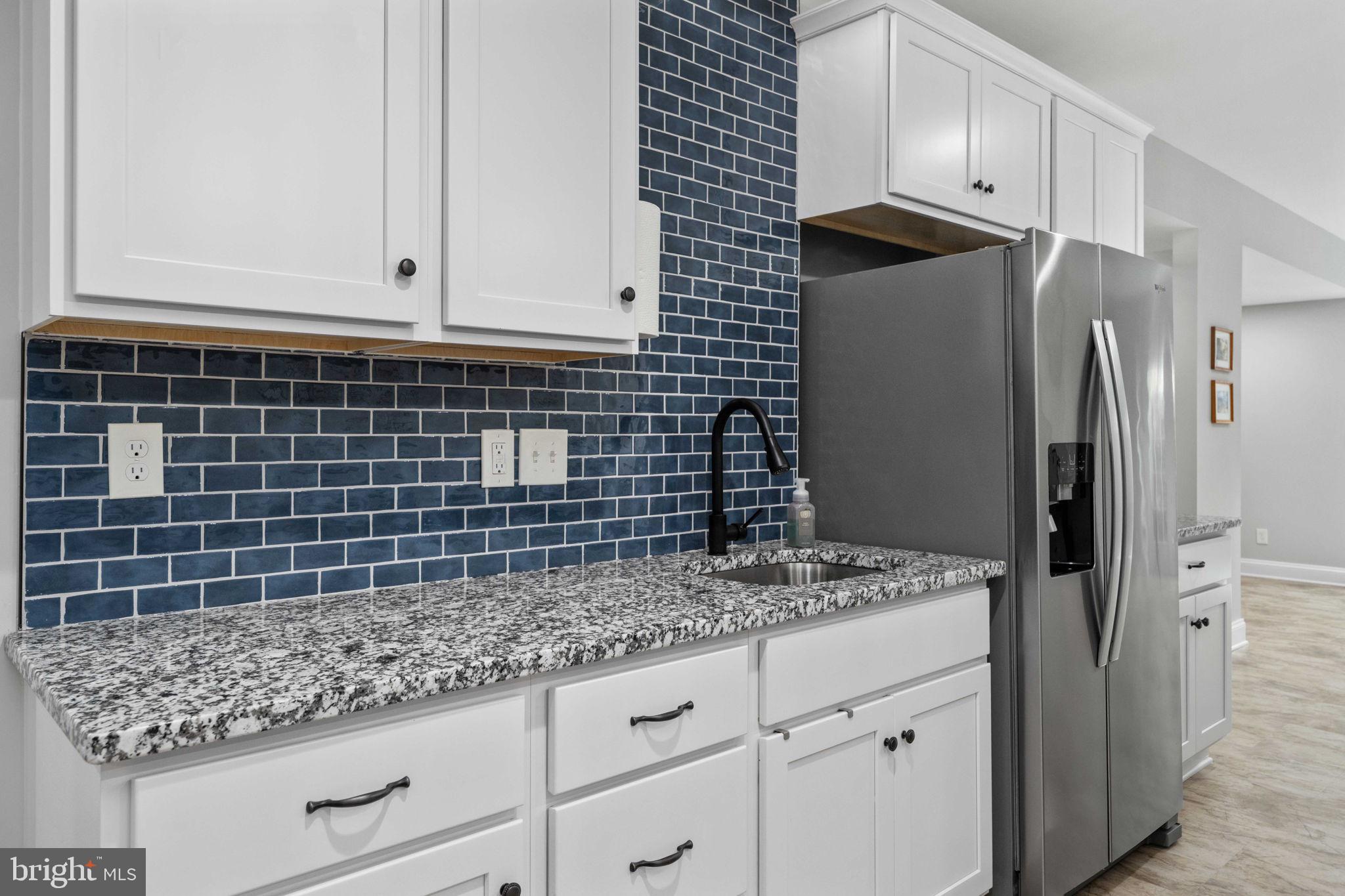 FAWN LAKE - Residential