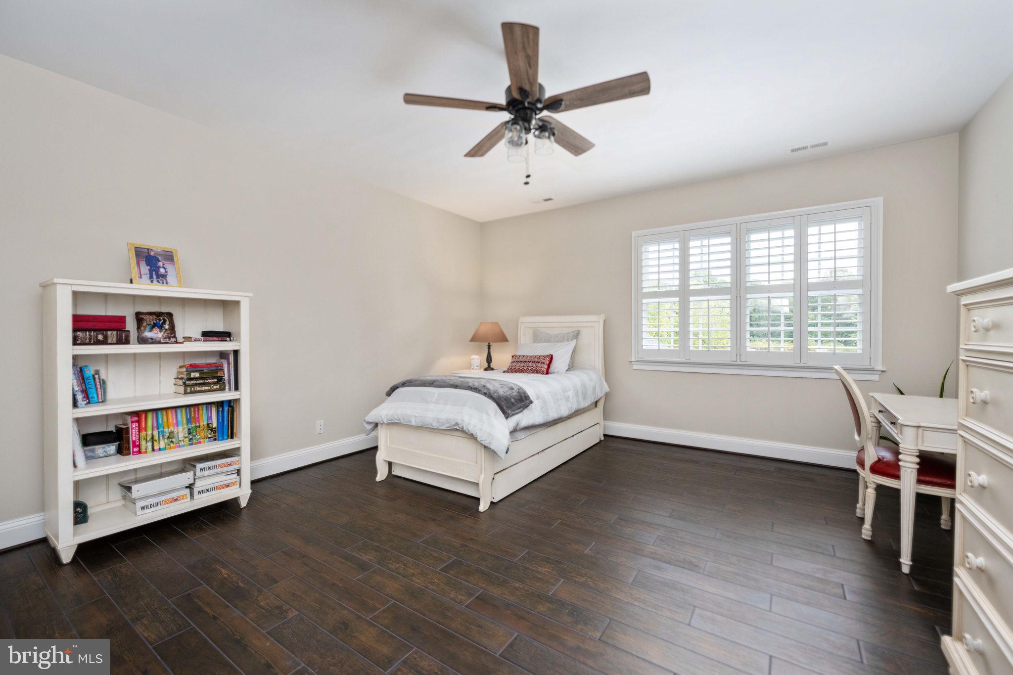 FAWN LAKE - Residential