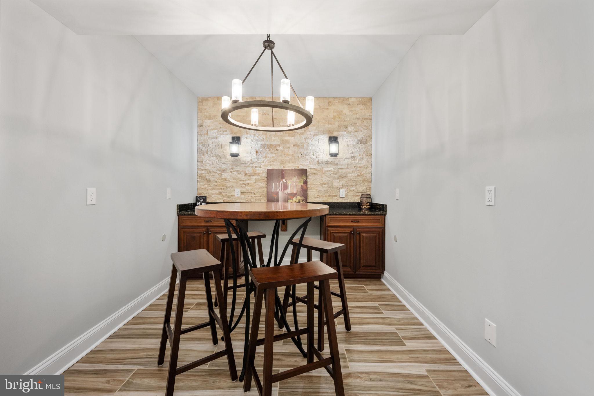 FAWN LAKE - Residential