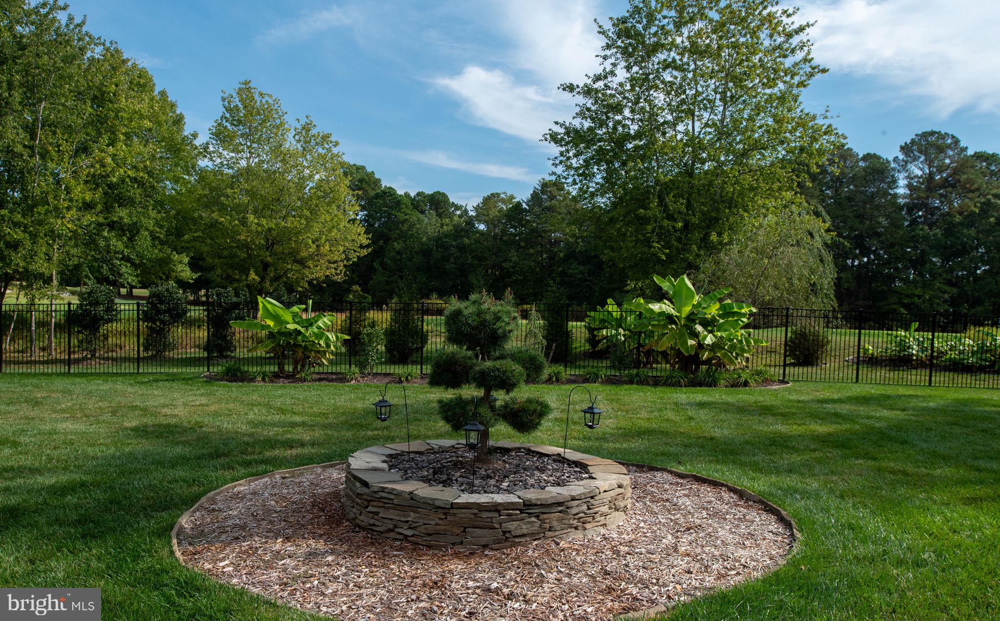 FAWN LAKE - Residential