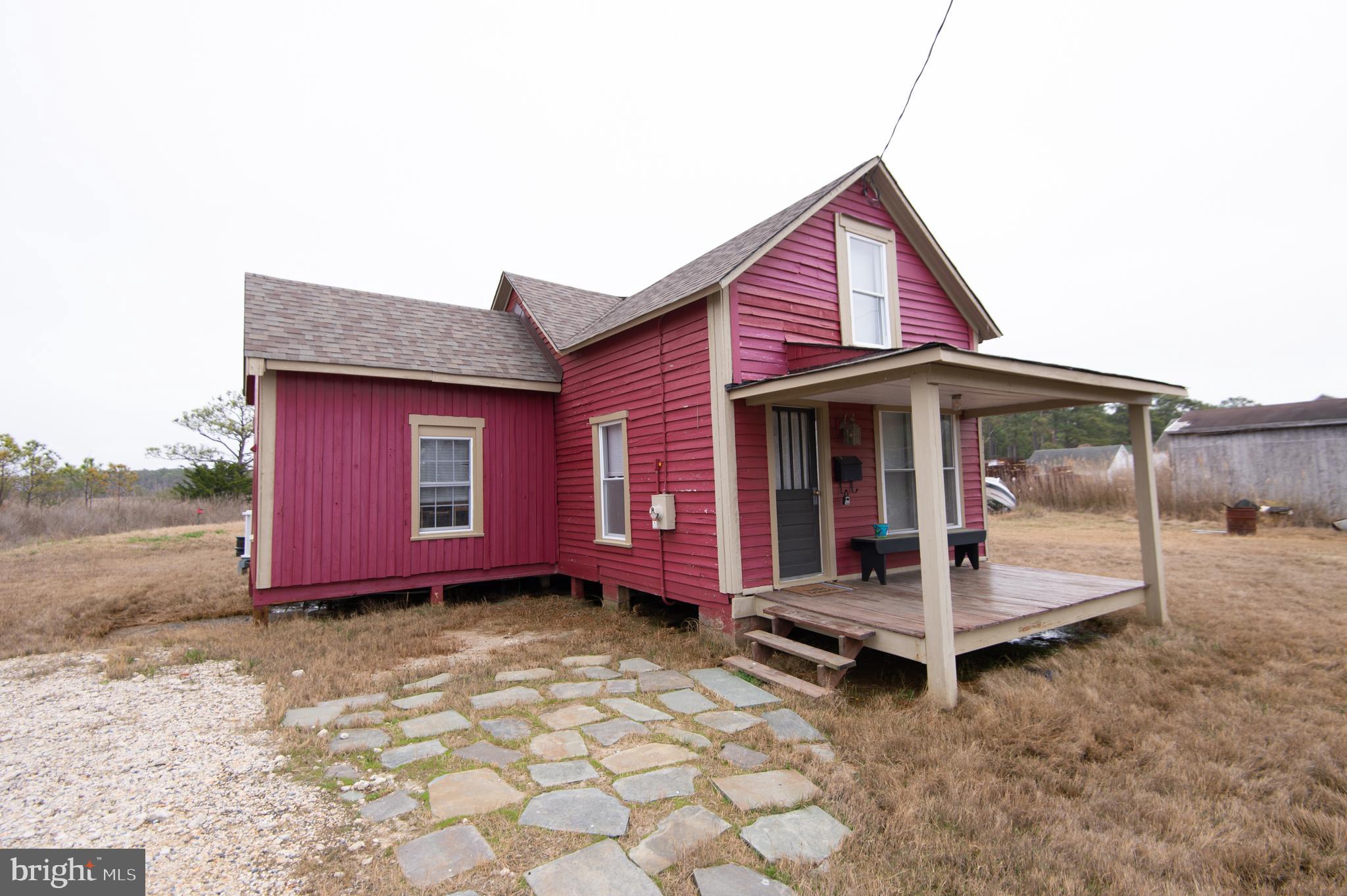 UPPER HOOPER ISLAND - Residential