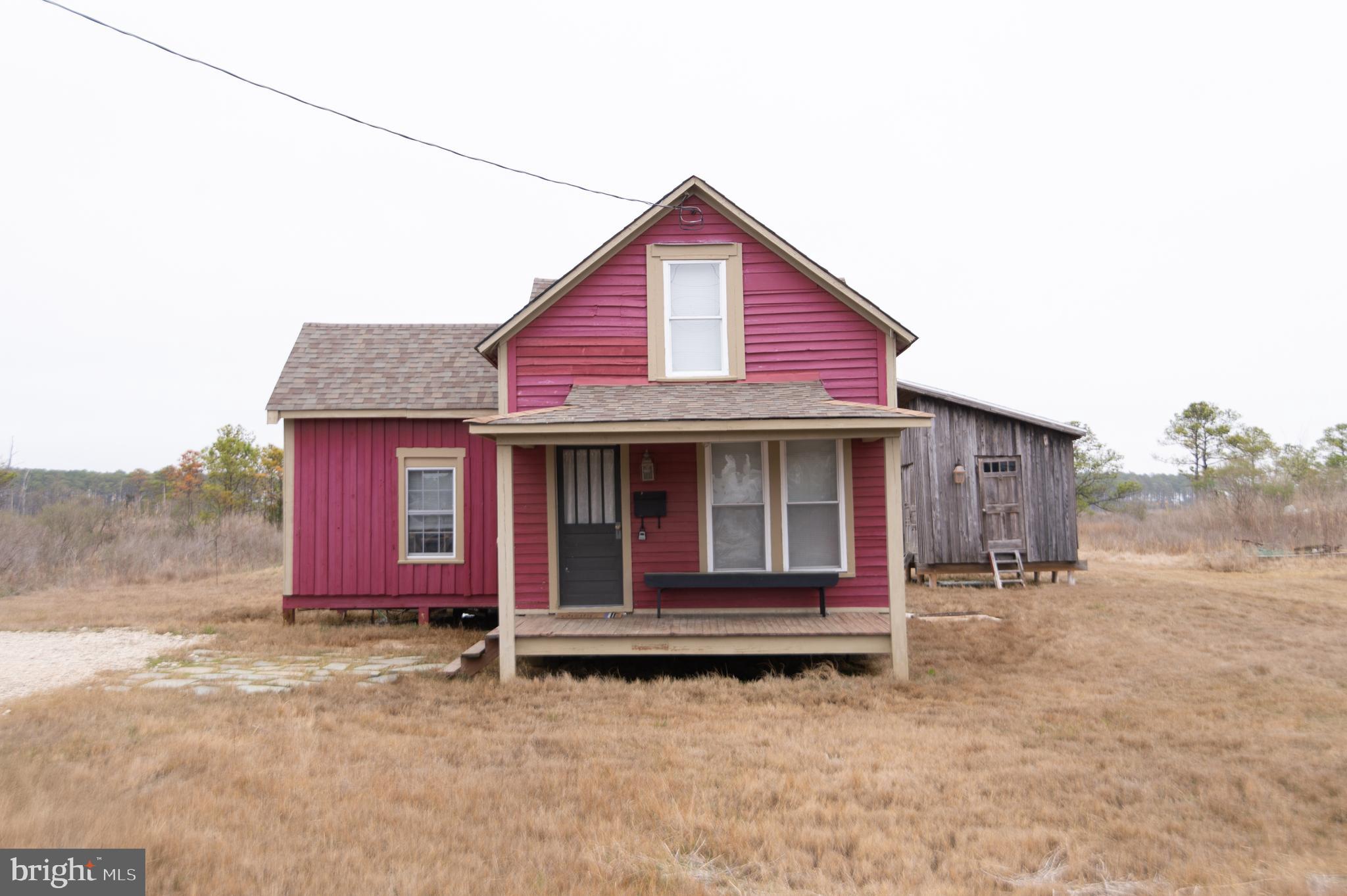 UPPER HOOPER ISLAND - Residential