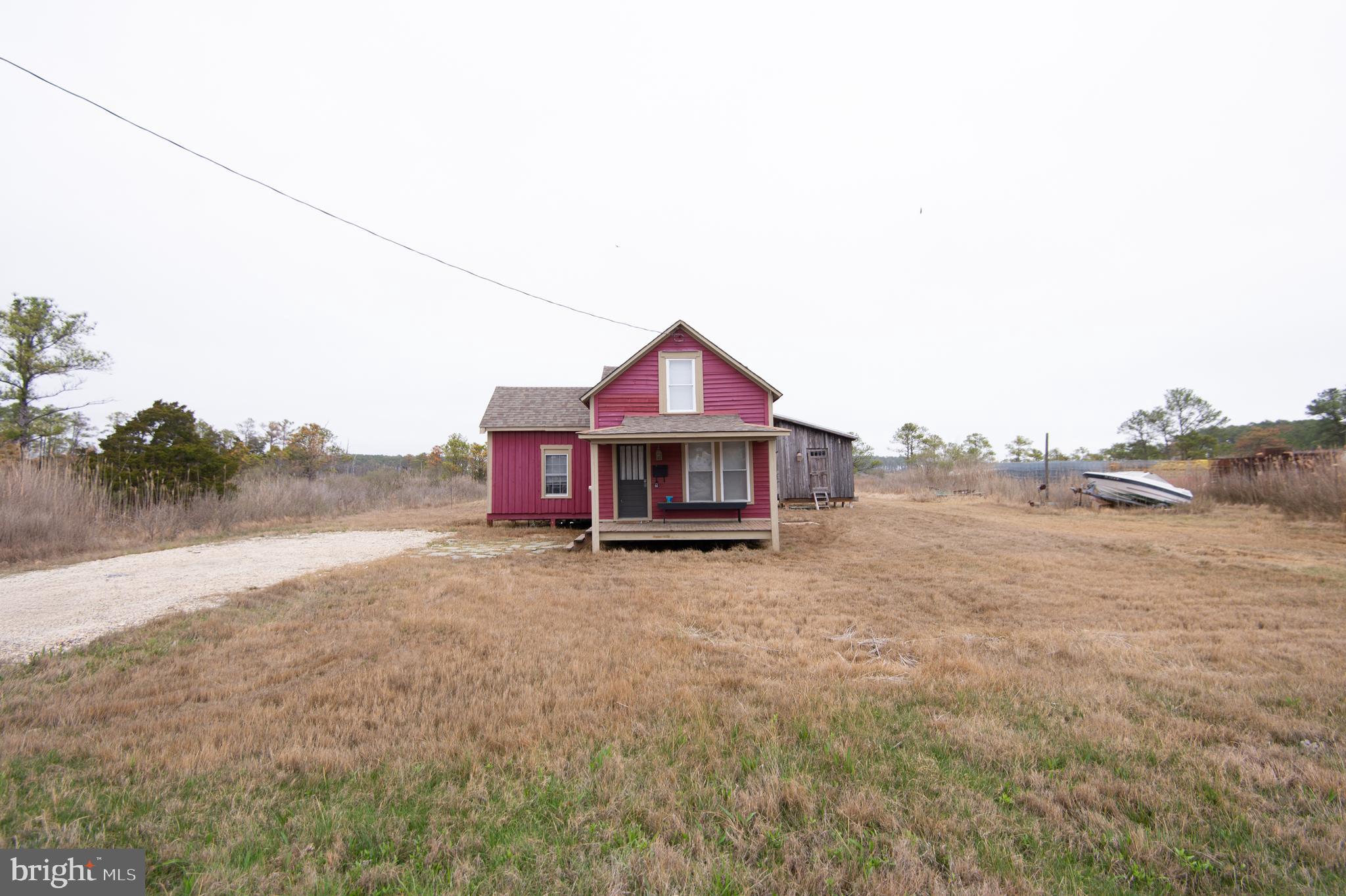 UPPER HOOPER ISLAND - Residential