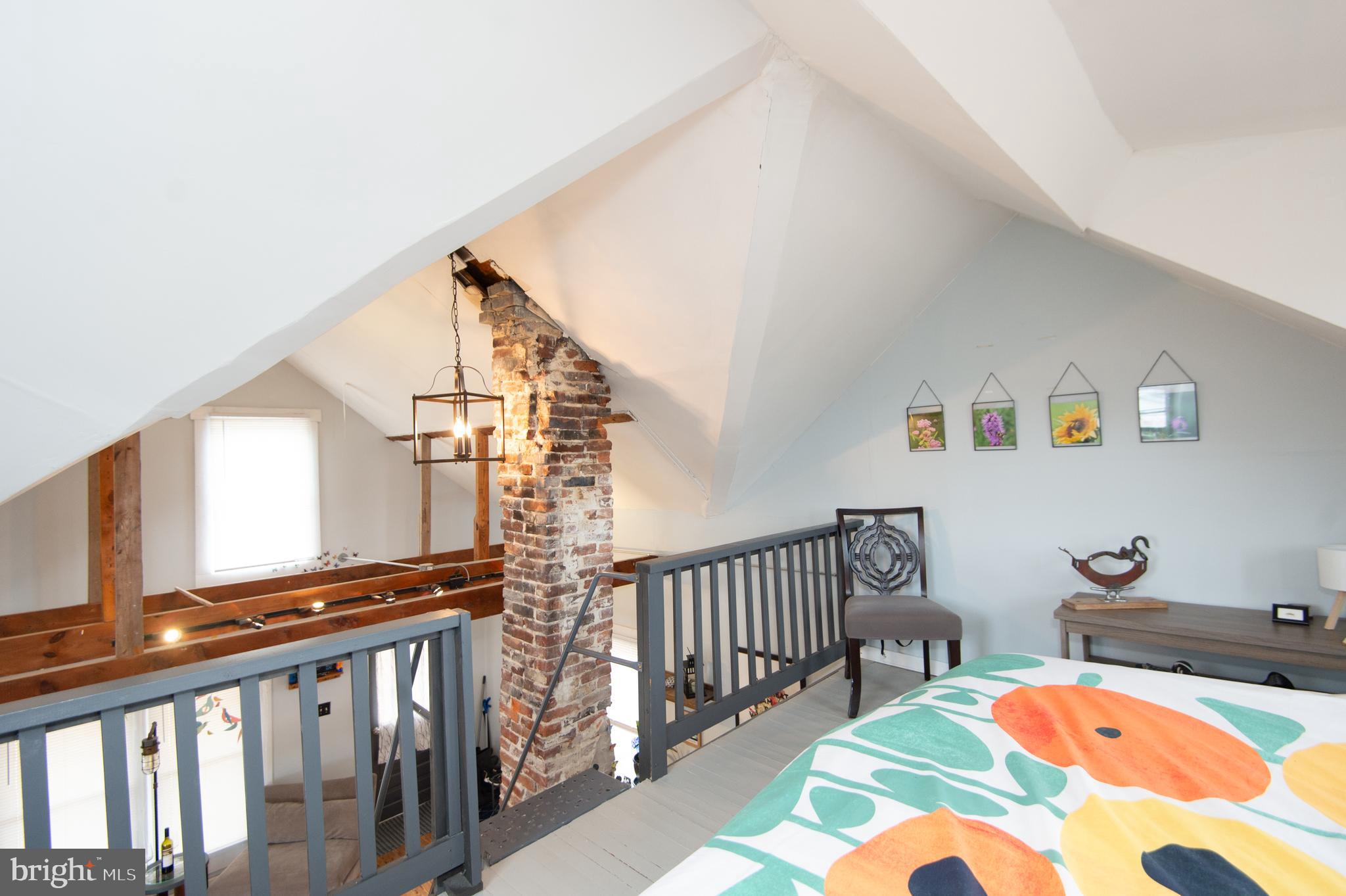 UPPER HOOPER ISLAND - Residential