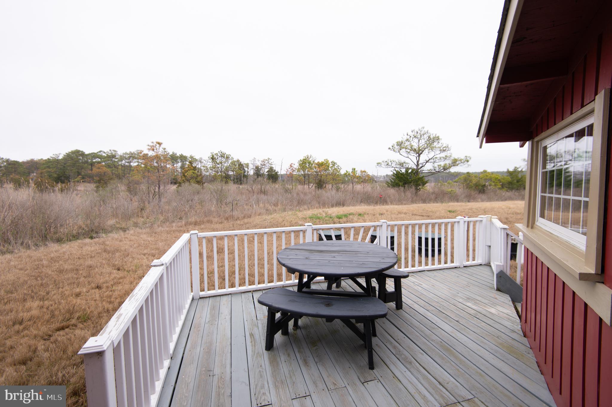 UPPER HOOPER ISLAND - Residential