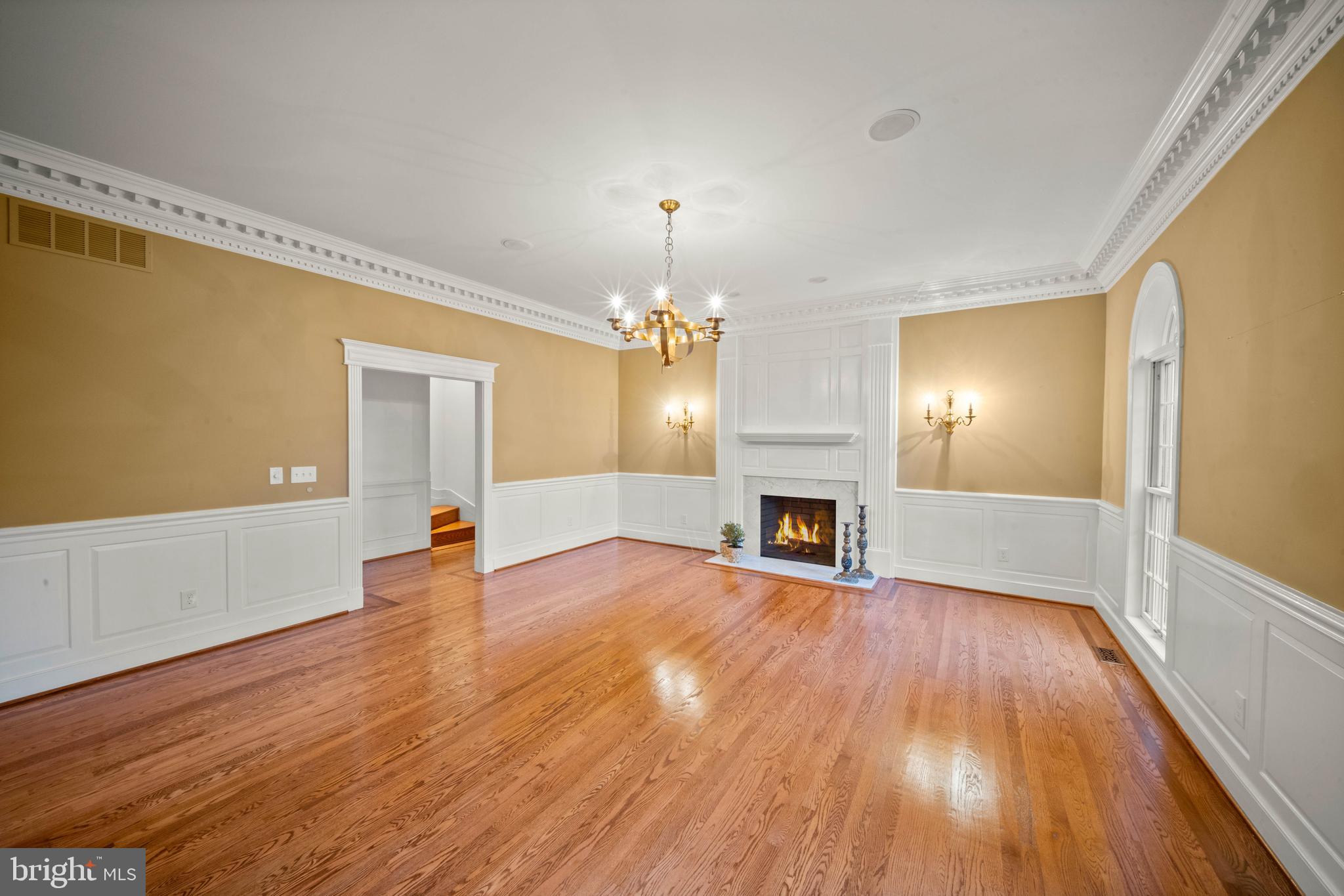 BROOKFIELD - Residential