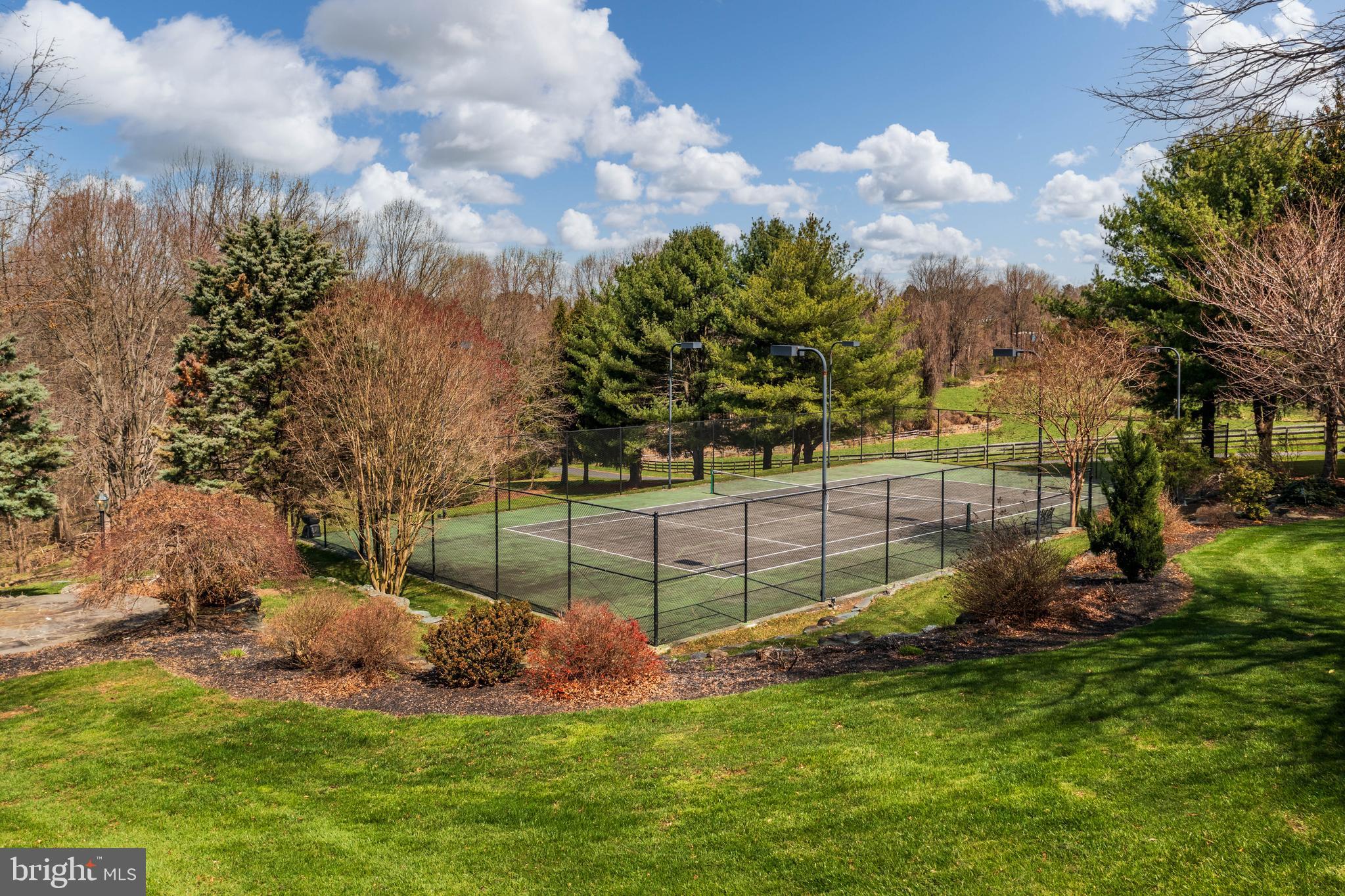 BROOKFIELD - Residential