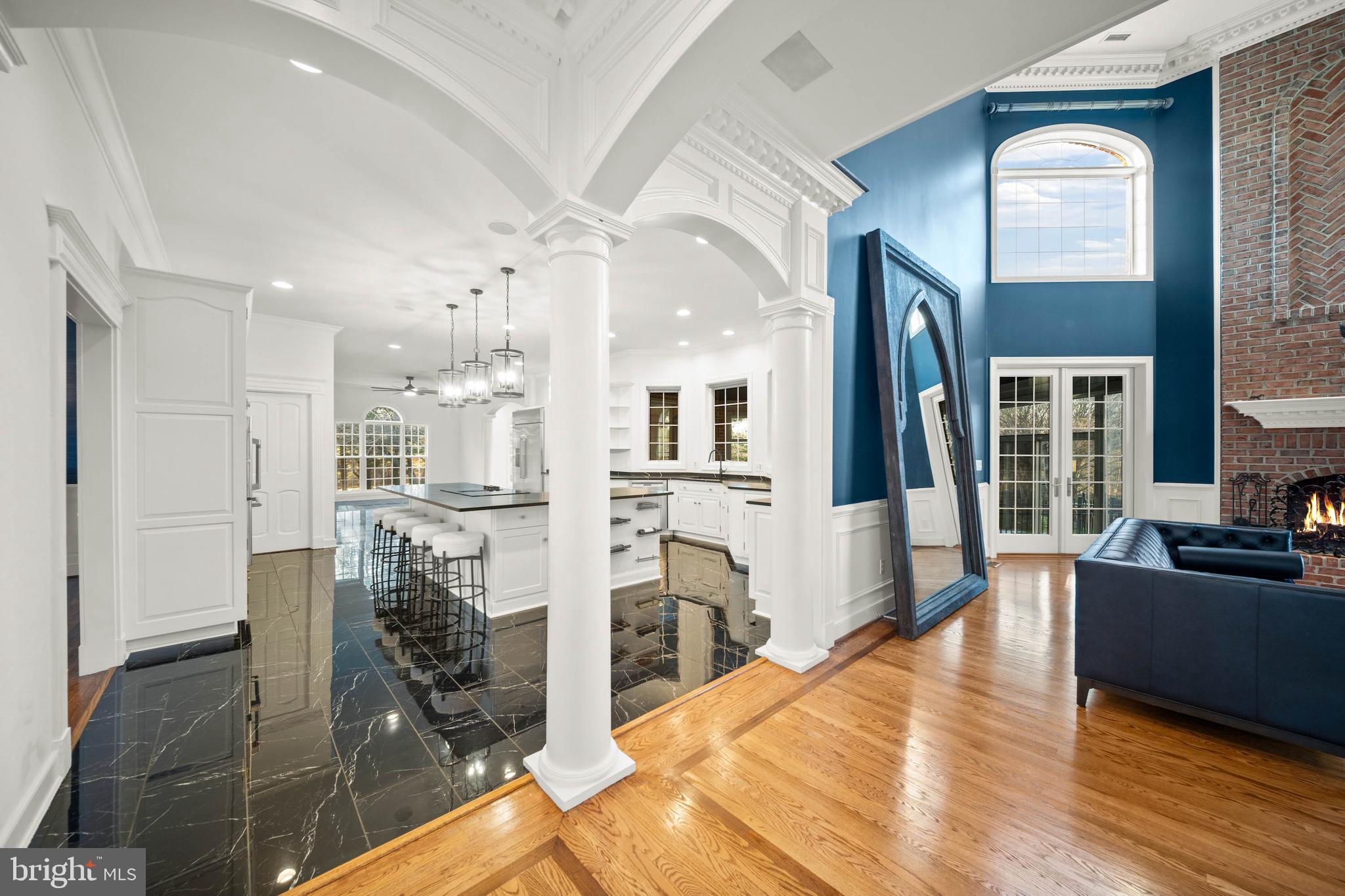 BROOKFIELD - Residential