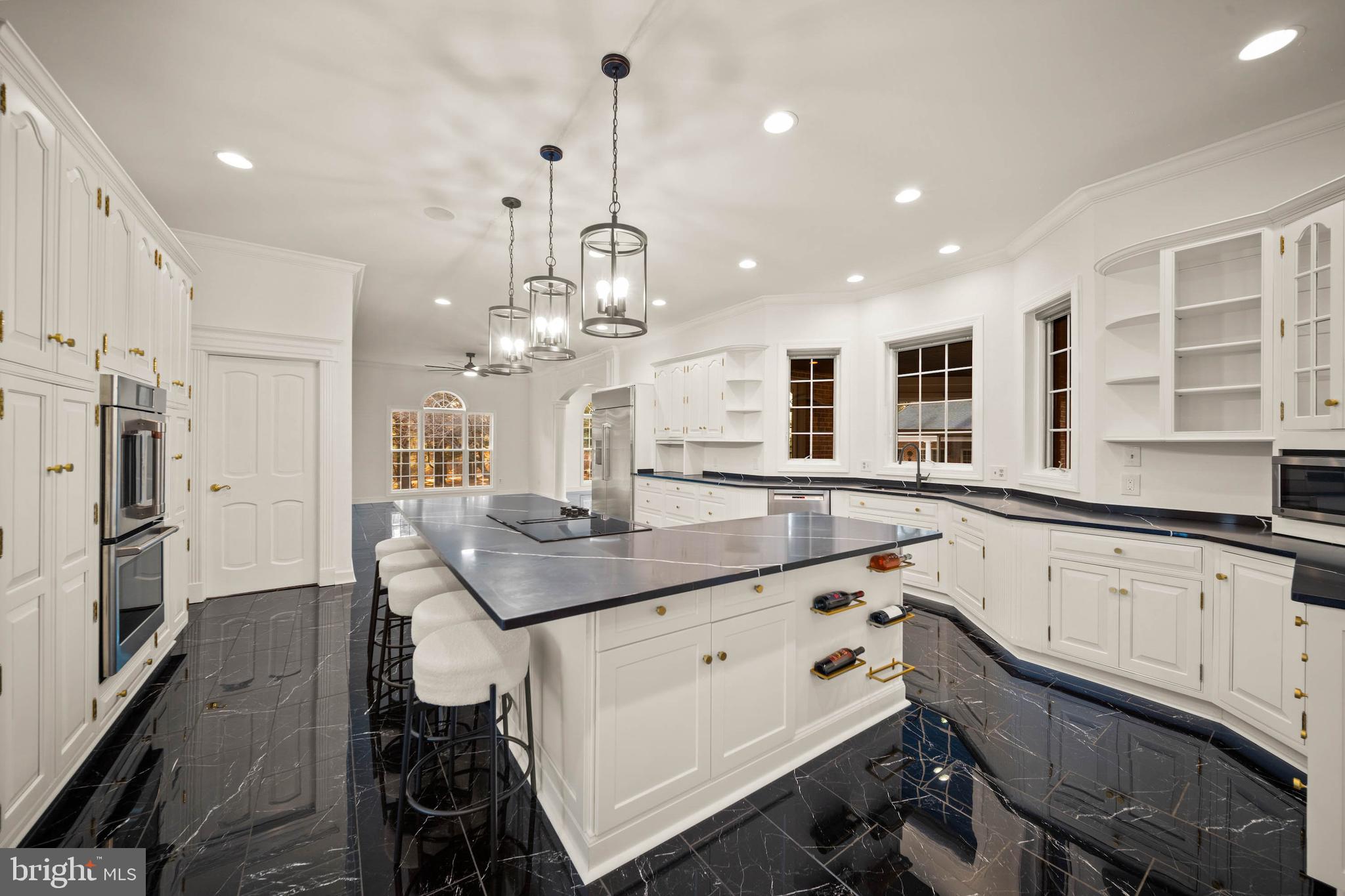 BROOKFIELD - Residential