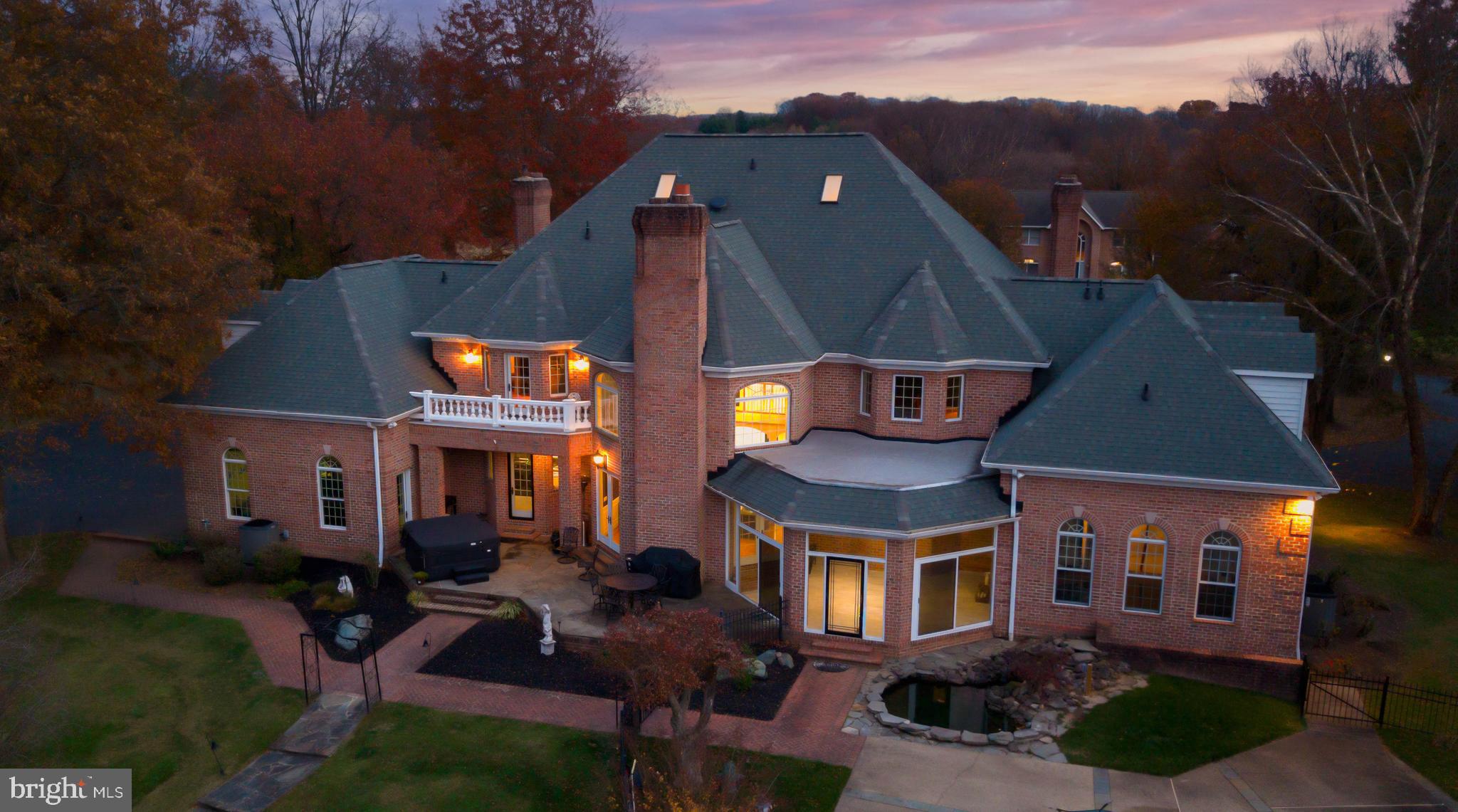 BROOKFIELD - Residential