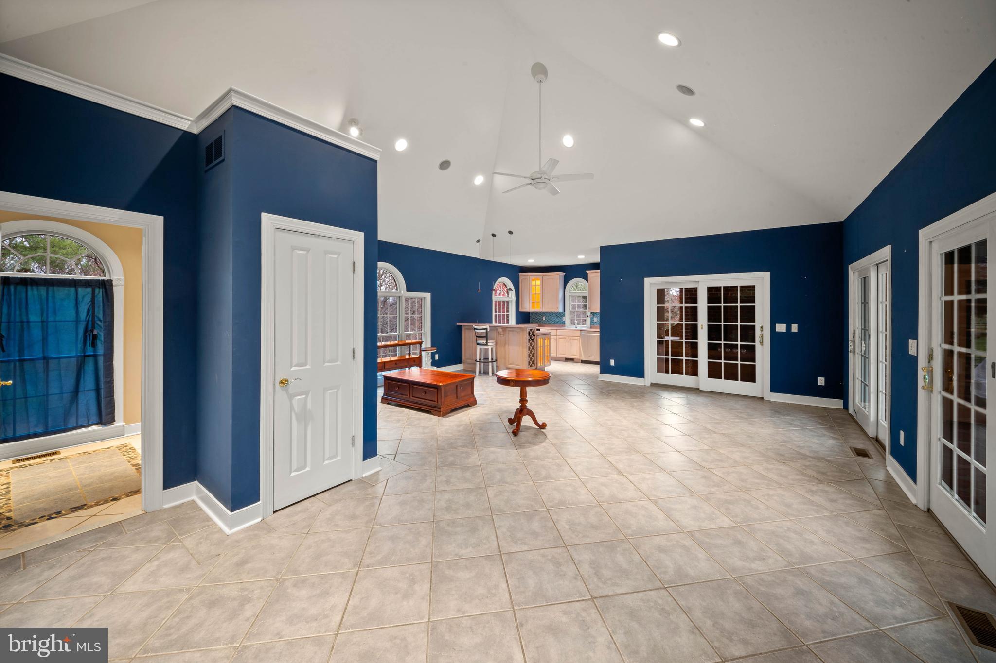 BROOKFIELD - Residential