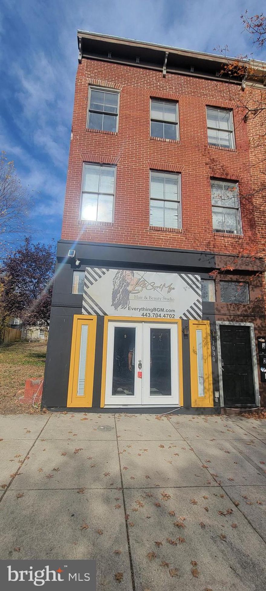 Commercial Space for Lease near Hollins Market

Rent: $1,400/month for a 2-year lease or $1,300/month for a 3-year lease.

Description: Spacious and versatile commercial space, perfect for a salon, retail store, bakery, coffee shop, office, or other business ventures.

Features:
Recently gut-rehabbed with updated HVAC, plumbing, electrical, and lighting systems, plus new doors—all within the last four years.
12-ft high ceilings and French doors providing ample natural light.
Shared backyard for added functionality.

Location Perks: Situated just blocks away from the University of Maryland BioPark, offering a steady flow of professional customers.
This well-maintained property is ready to support your business goals in a vibrant and growing community.