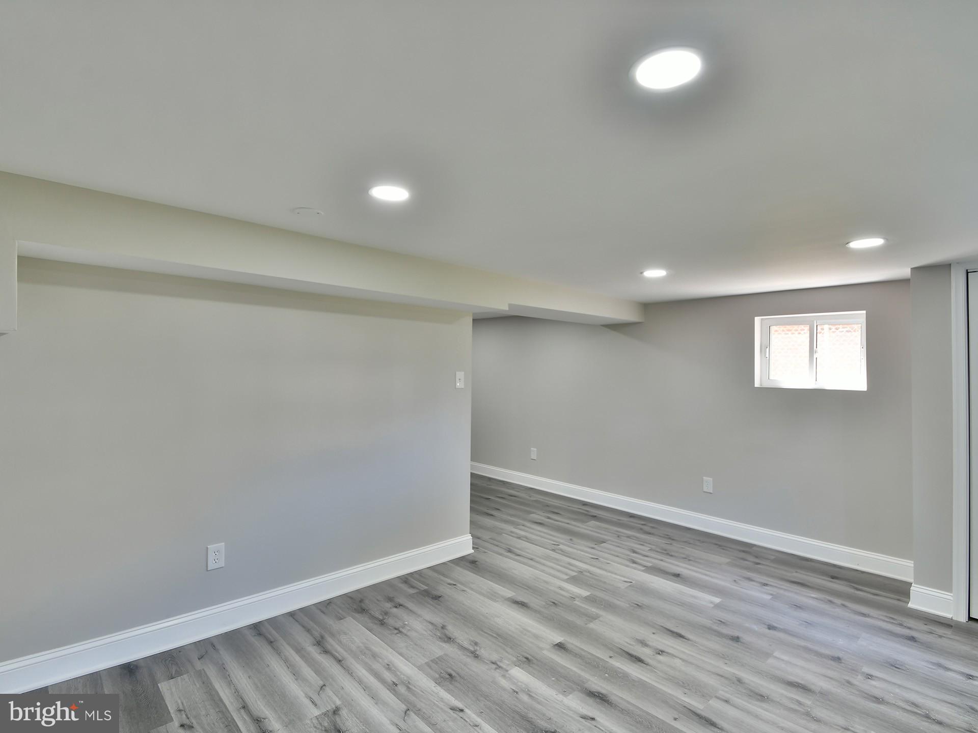 ESSEX - Residential