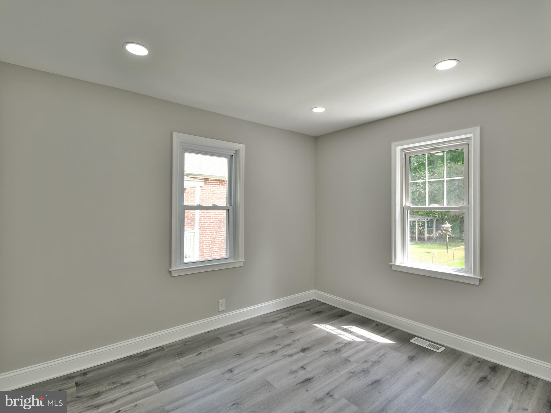 ESSEX - Residential
