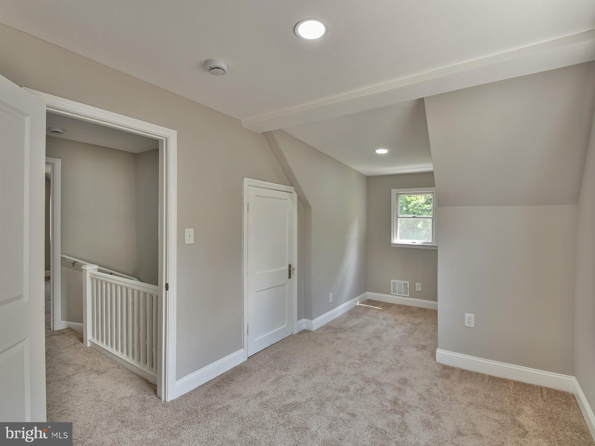 ESSEX - Residential