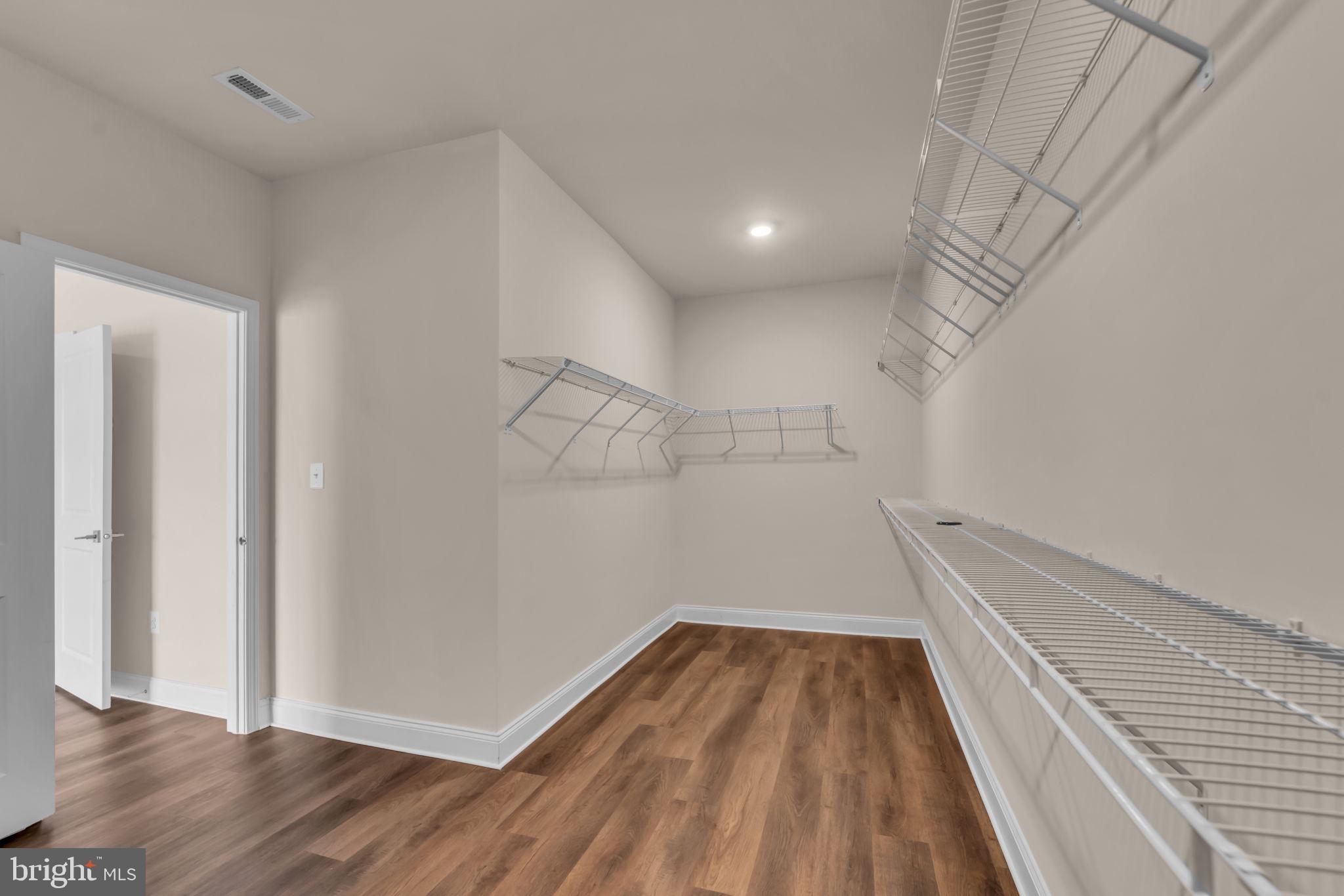 MOOREFIELD STATION - Residential