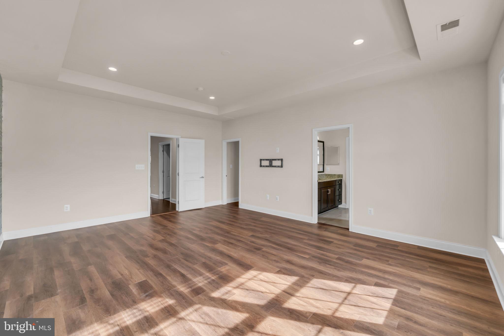 MOOREFIELD STATION - Residential