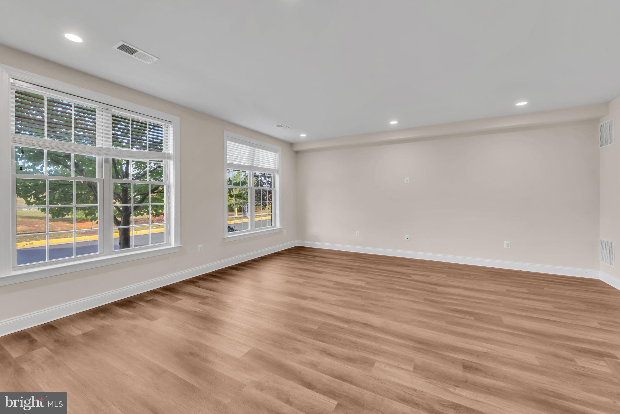 MOOREFIELD STATION - Residential