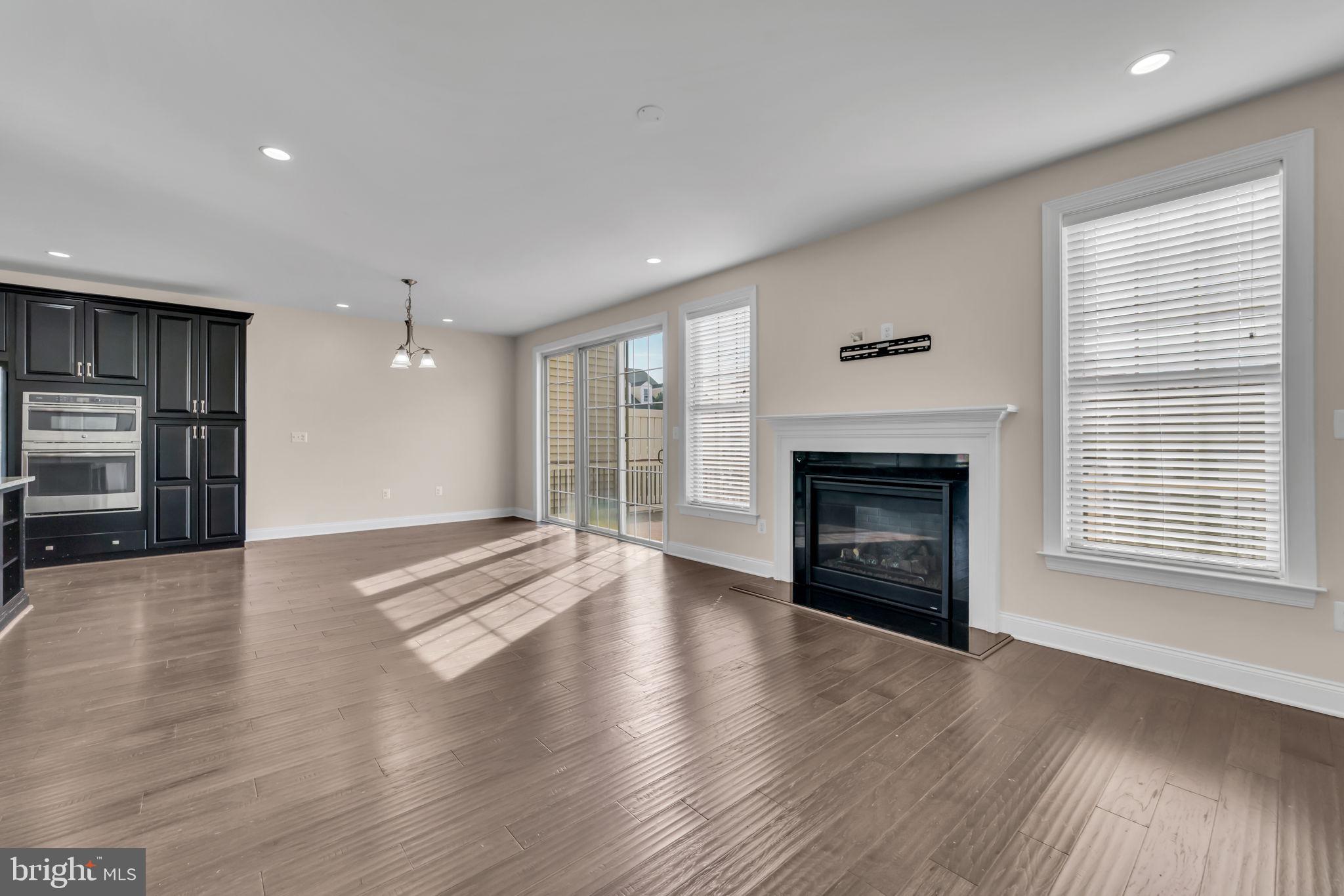 MOOREFIELD STATION - Residential