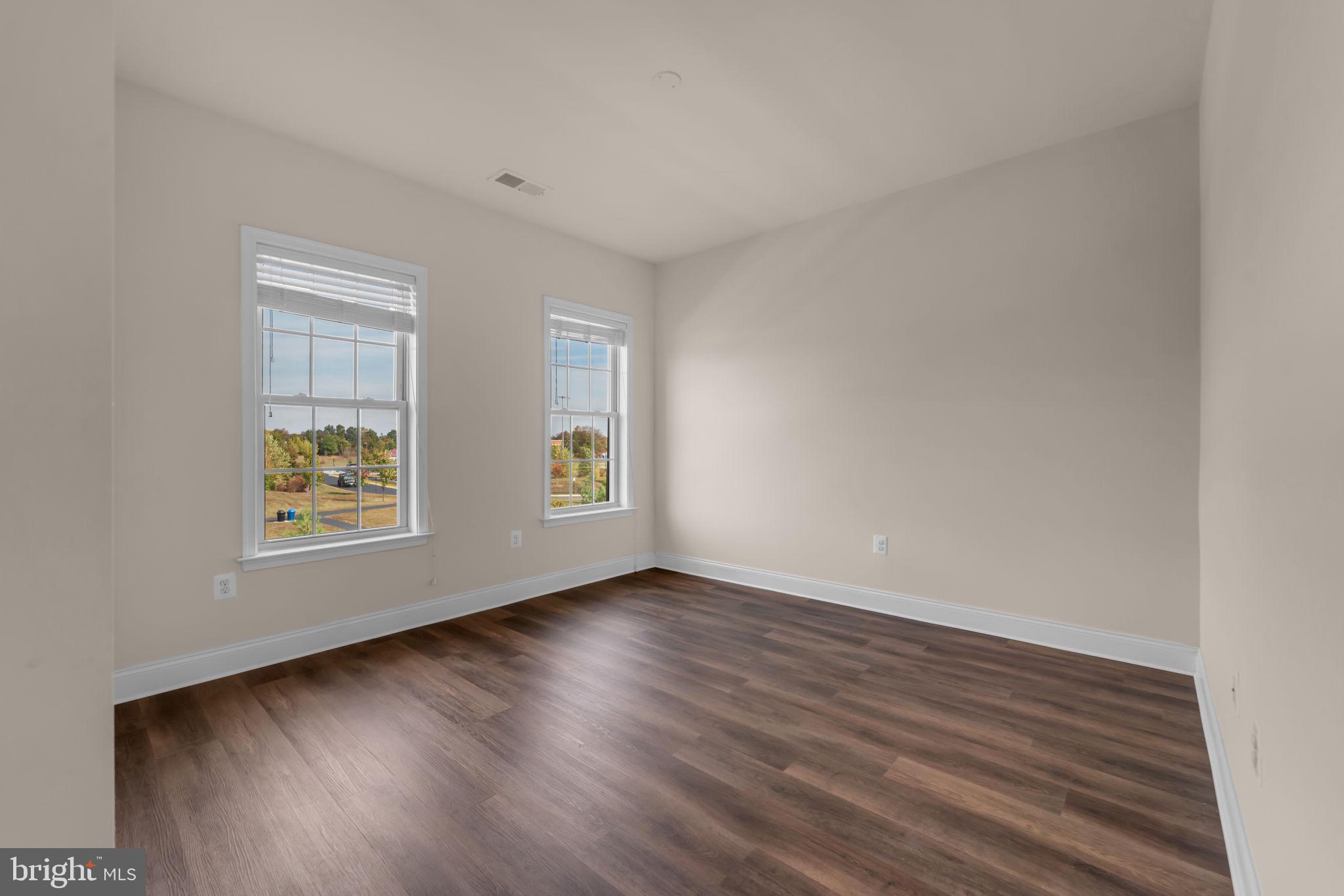 MOOREFIELD STATION - Residential